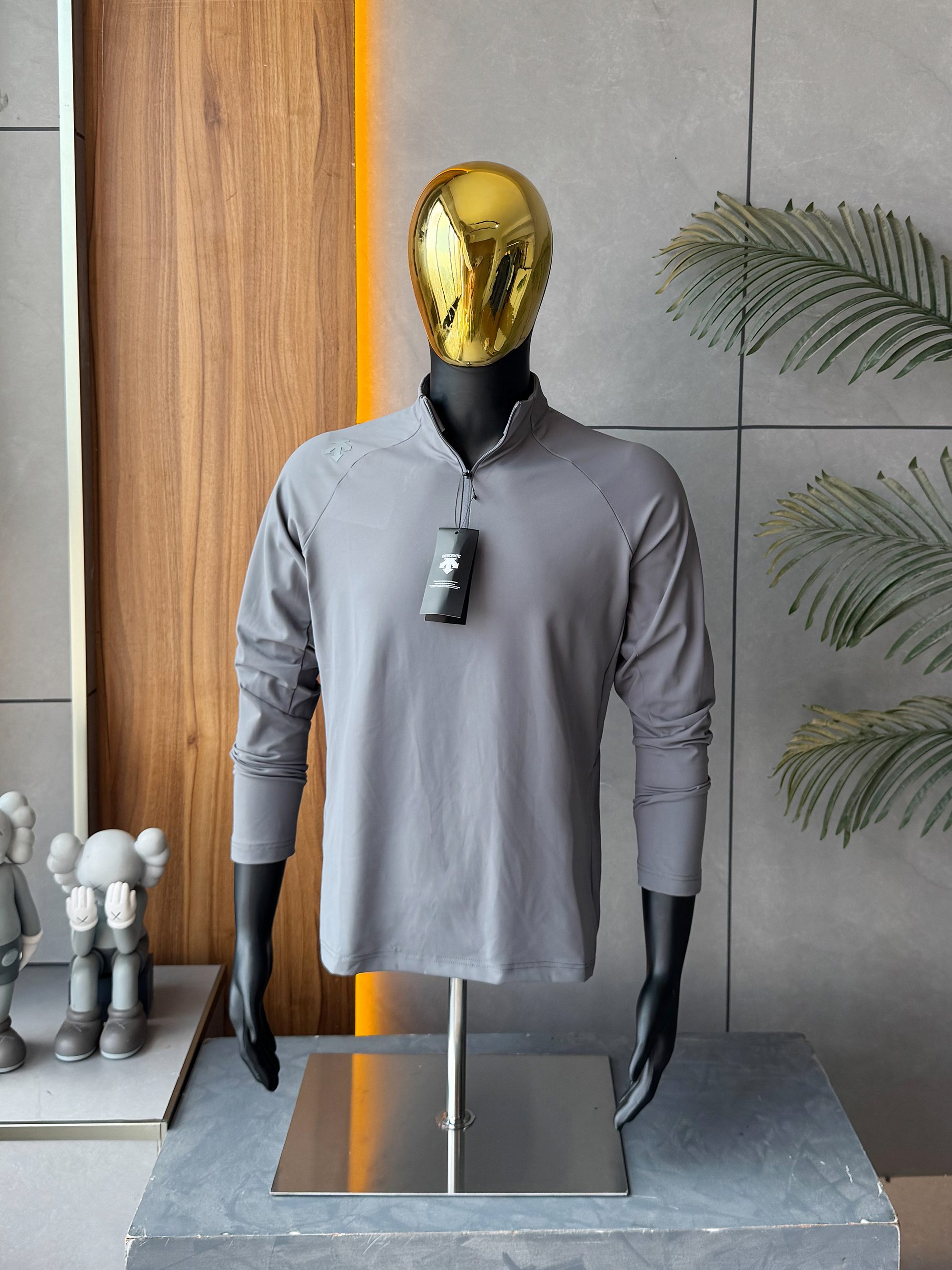 Alternative view of T-Shirt 05534