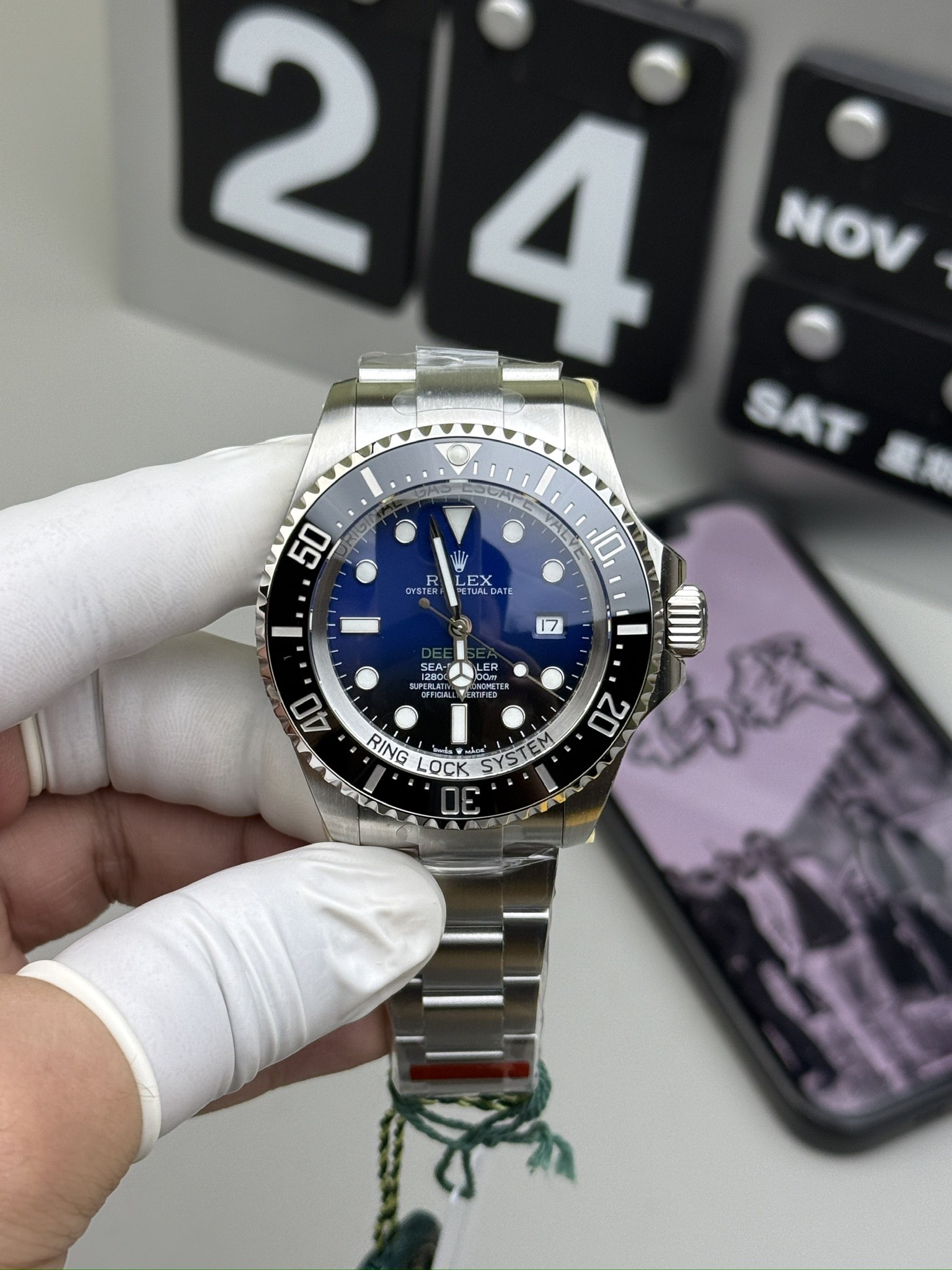 Unknown V9 渐变鬼王