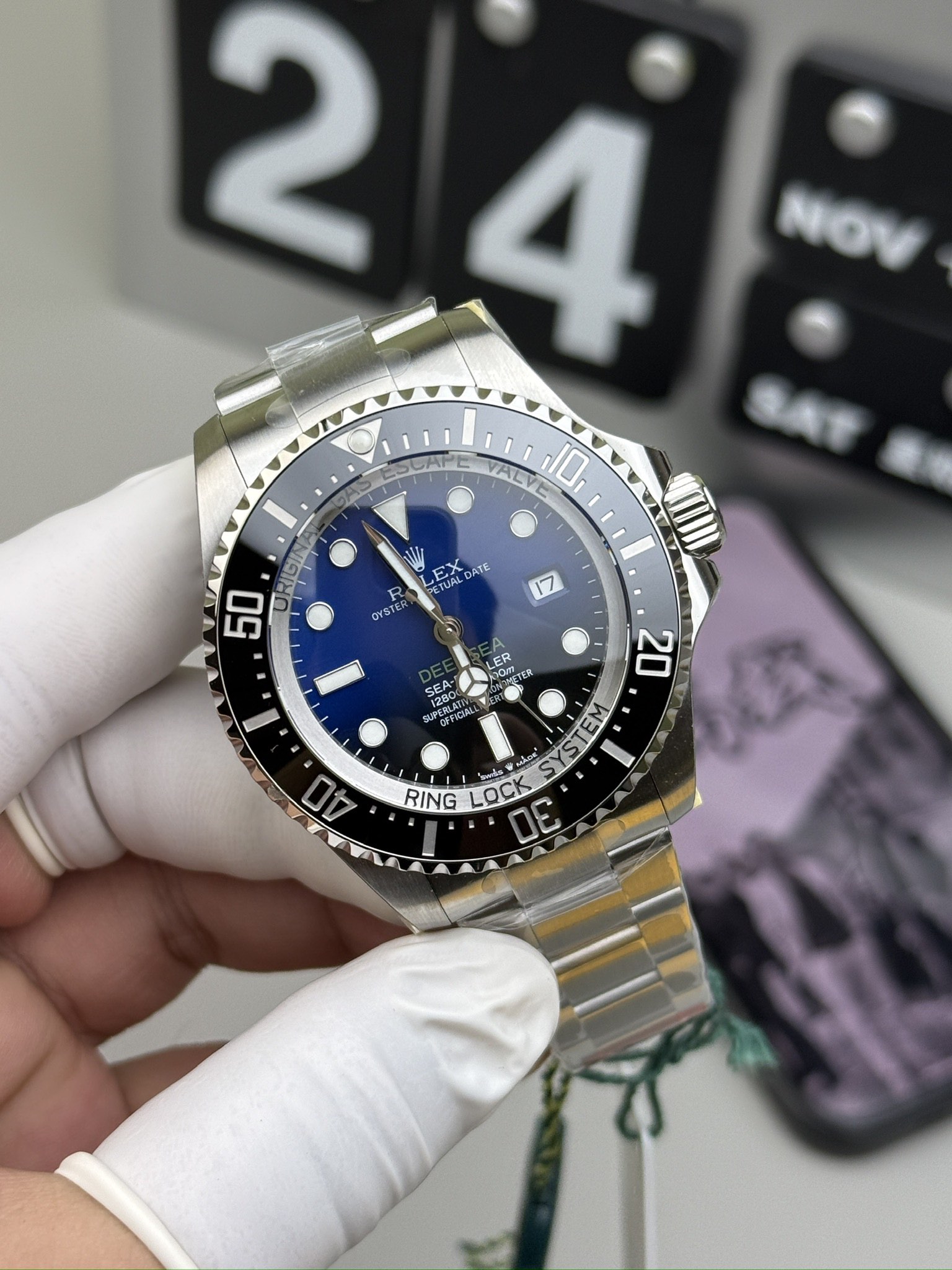 Unknown V9 渐变鬼王