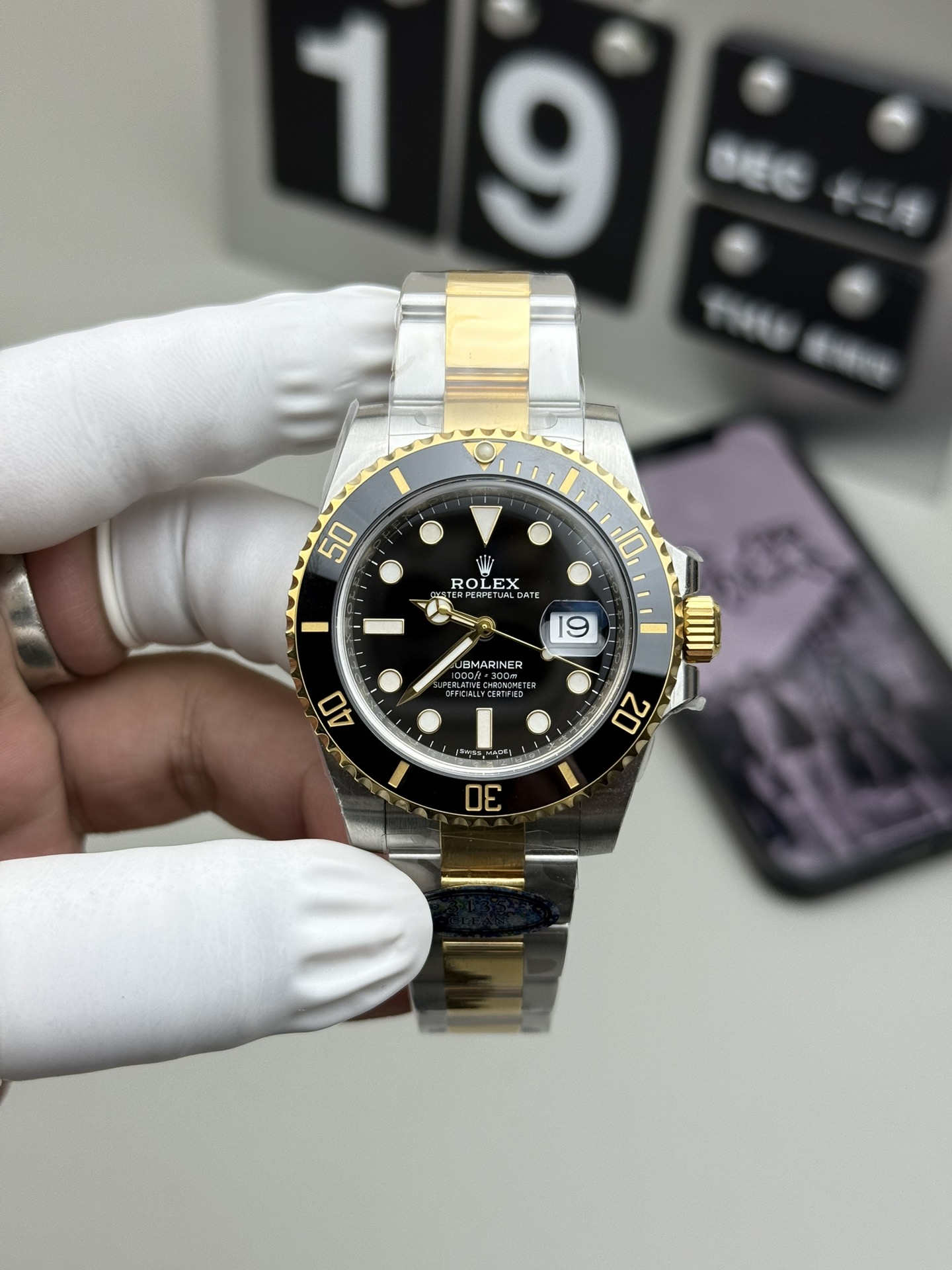 Rolex 间金黑水鬼