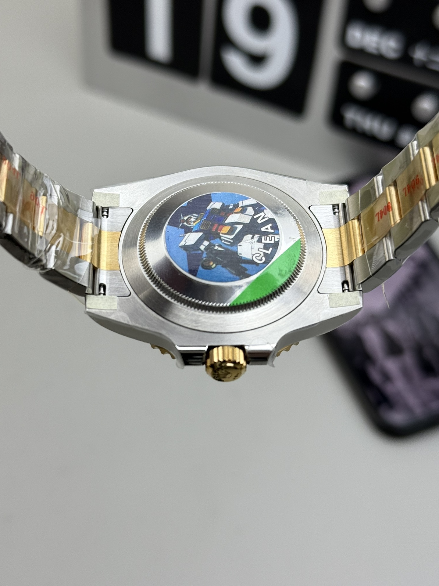 Rolex 间金黑水鬼