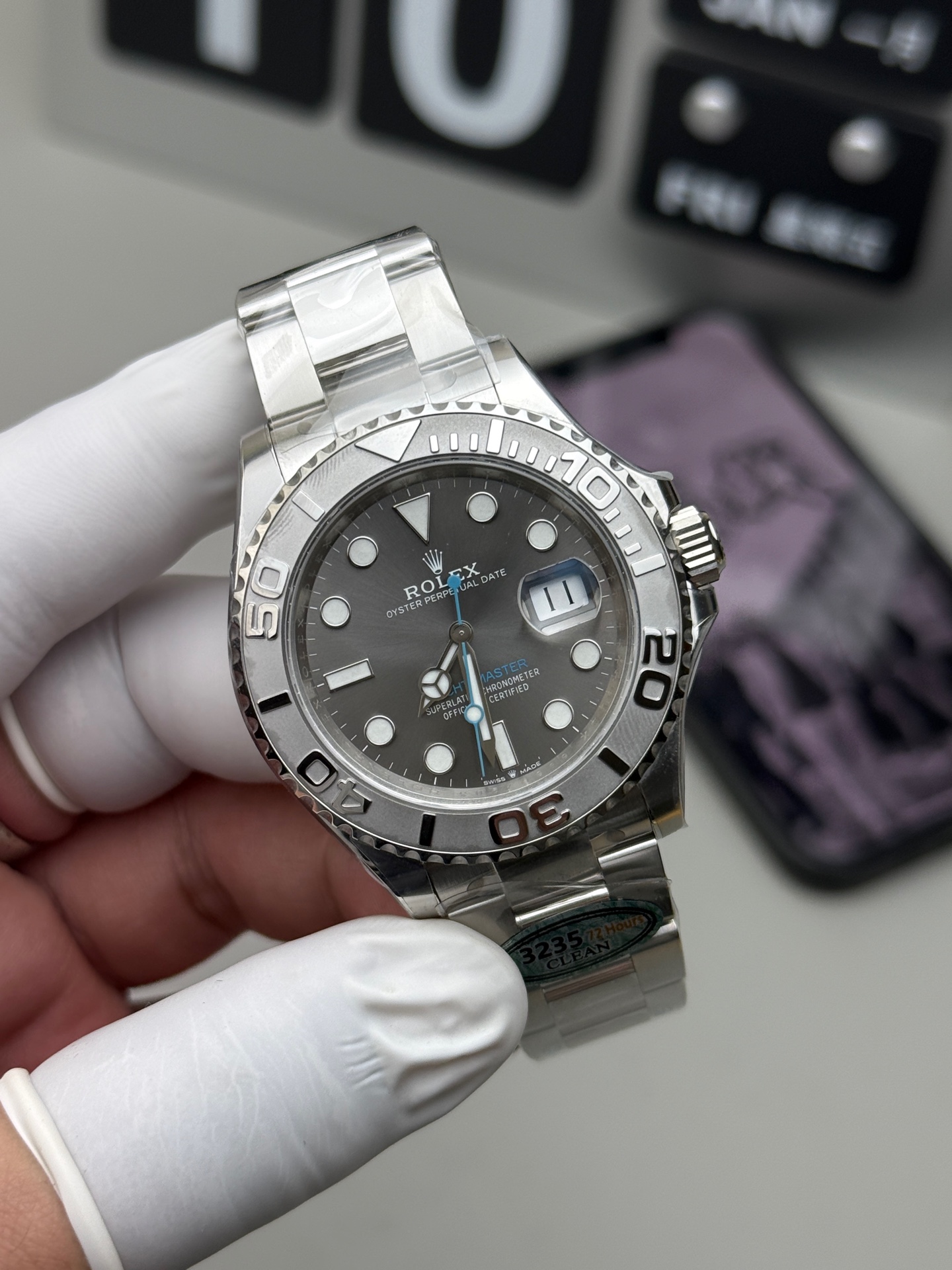 Rolex C 灰游艇3235机
