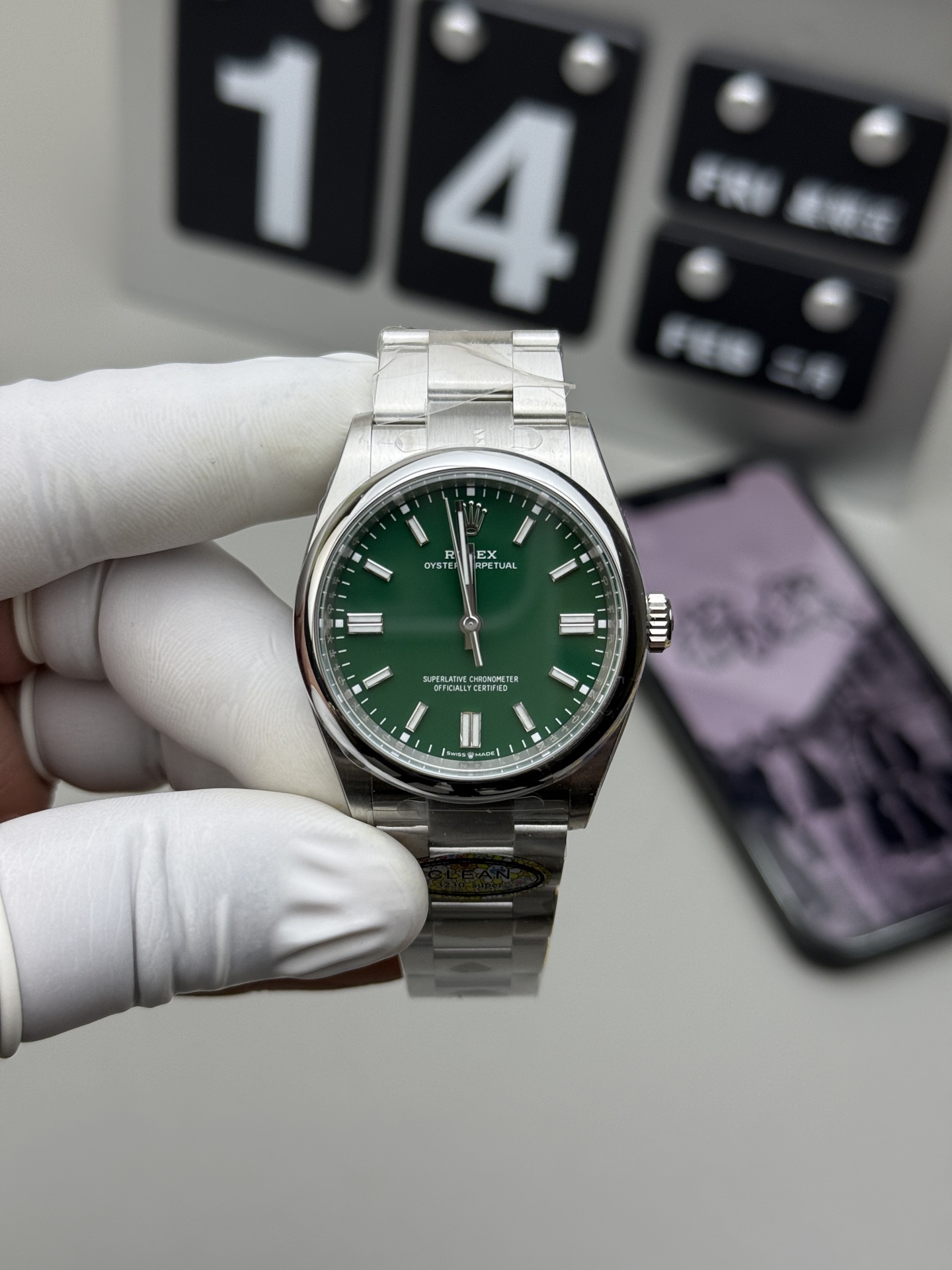 Rolex C 36mm绿恒动