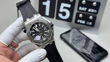 Audemars Piguet BF 皇家橡树15703
