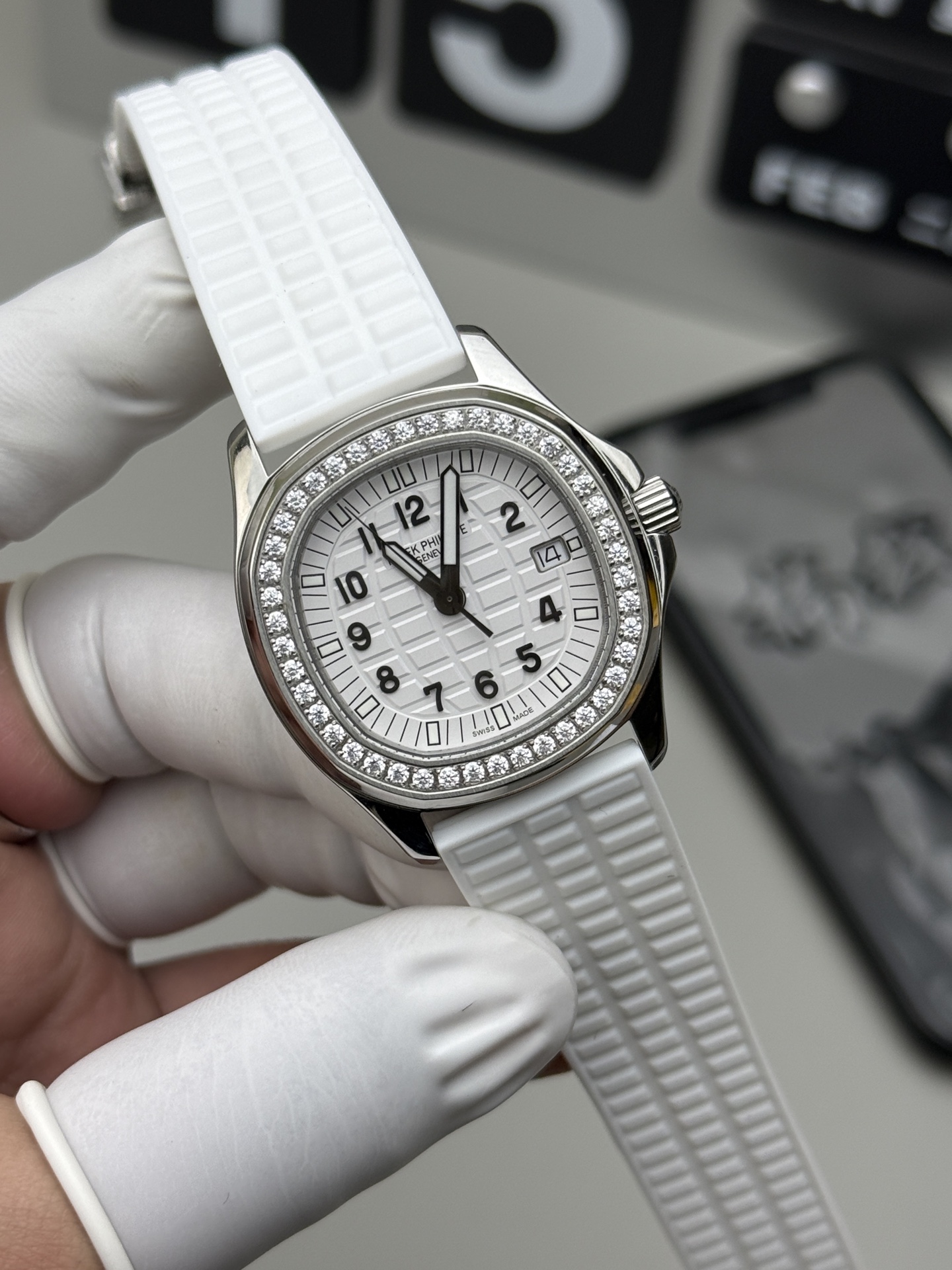 Patek Philippe 女装石英手雷