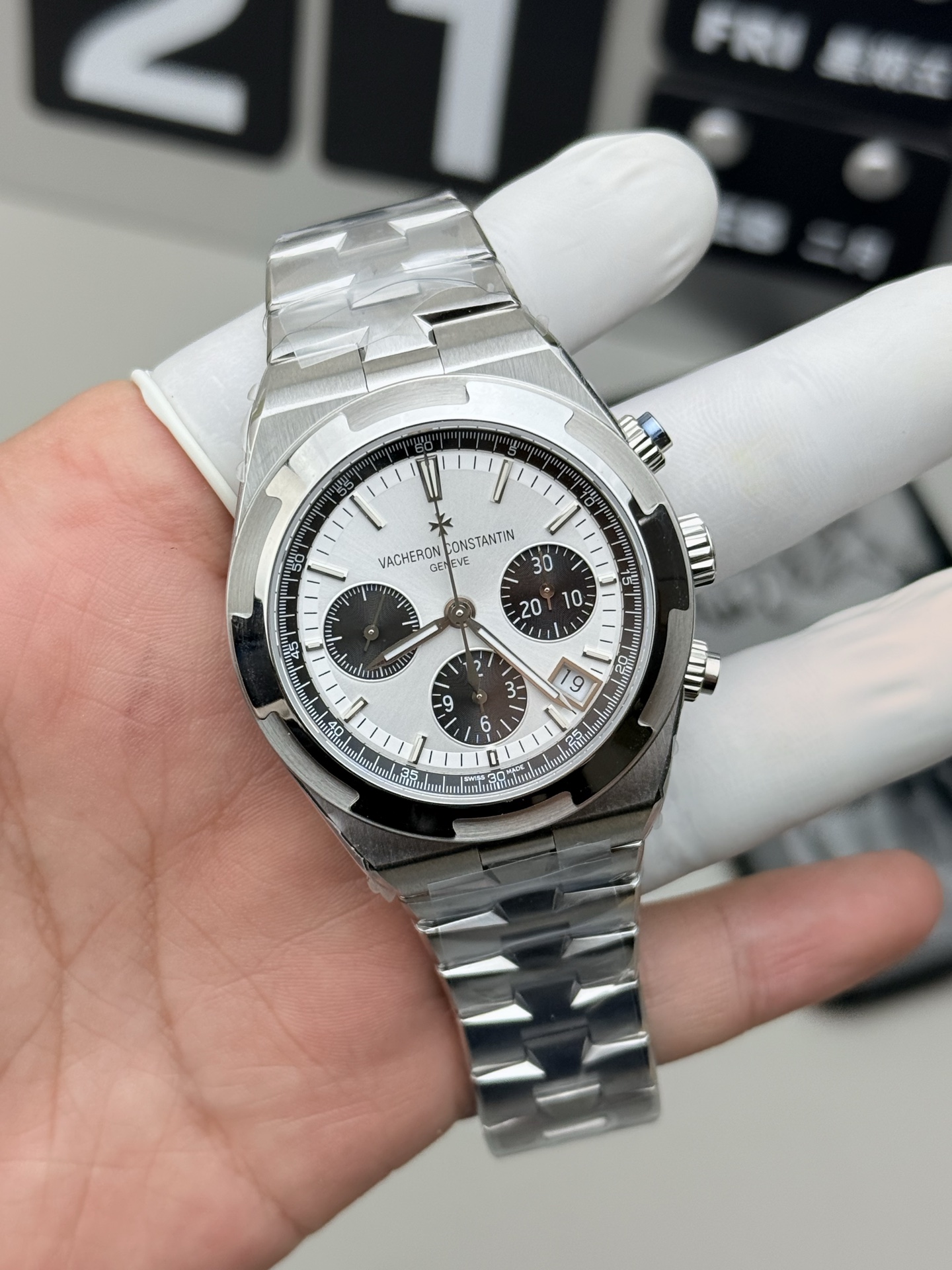 Vacheron Constantin 8F 纵横四海熊猫计时