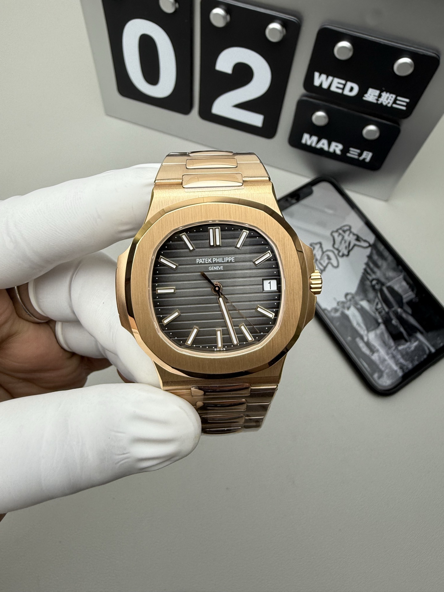 Patek Philippe 3K 玫瑰金灰面鹦鹉螺