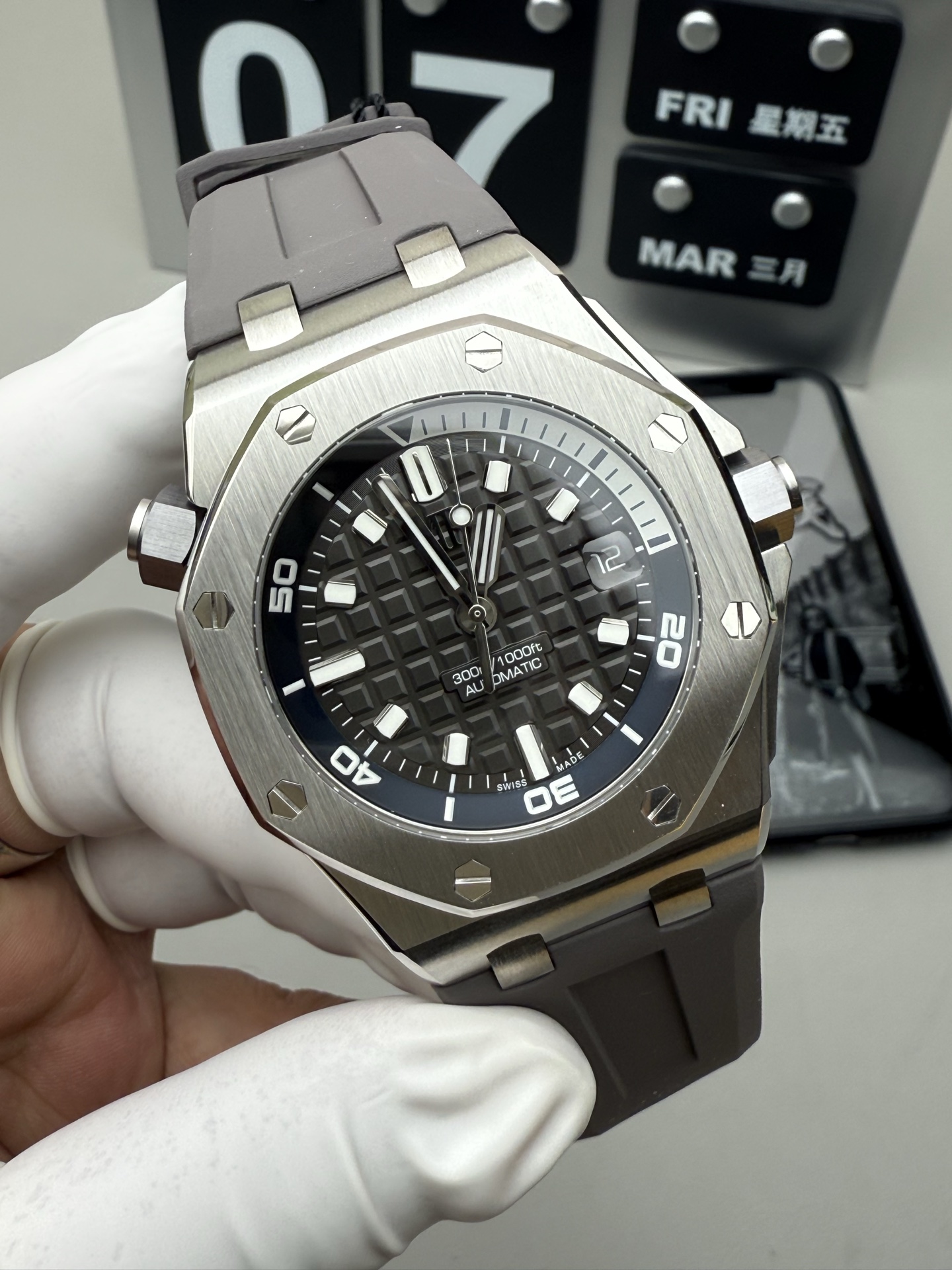 Rolex 皇家橡树 15720