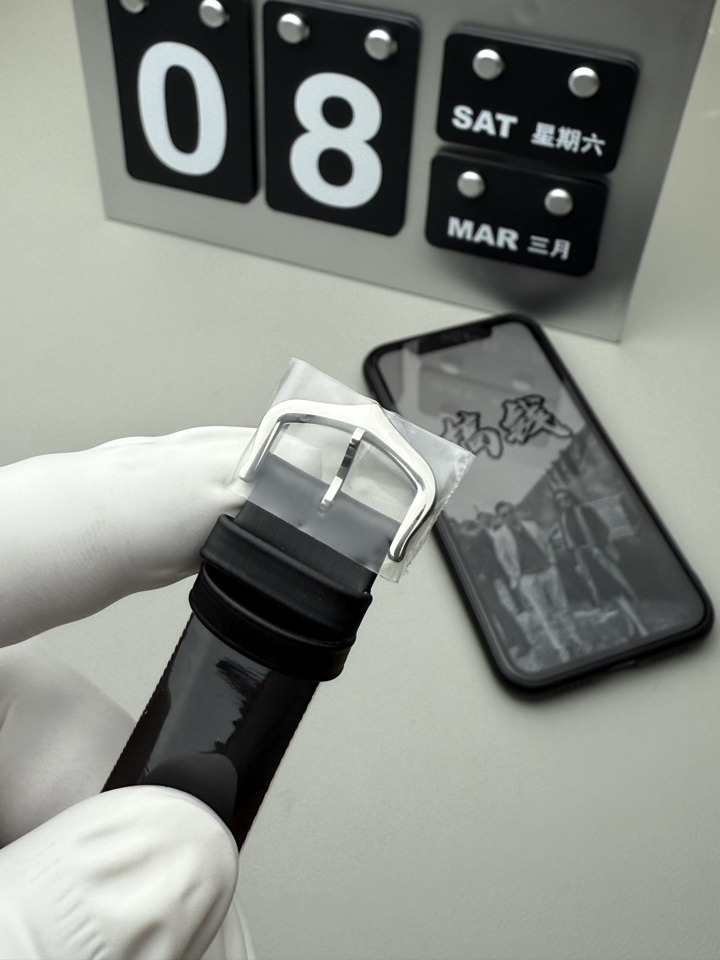 Cartier AF 钻圈坦克