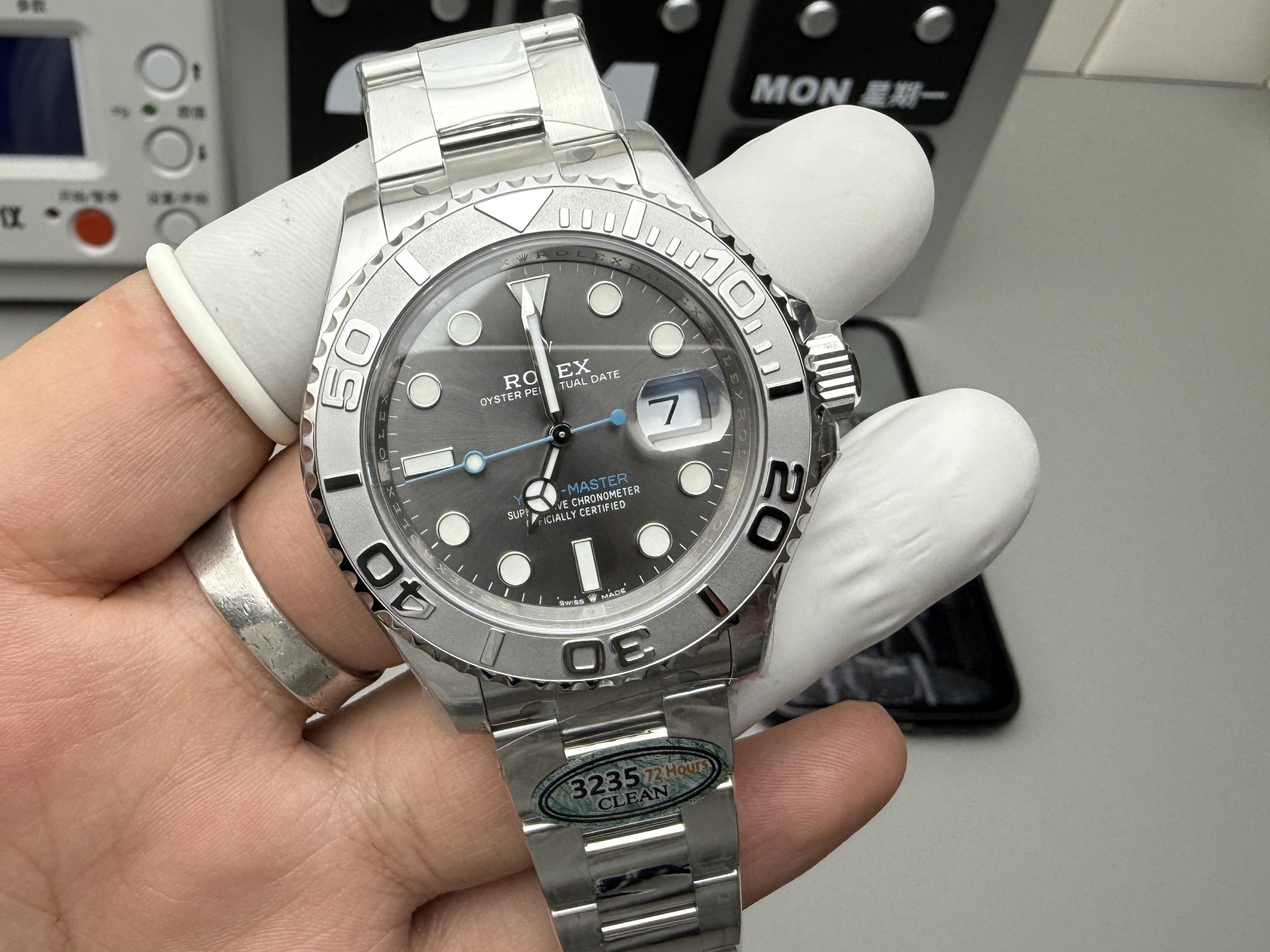 Rolex 灰游艇