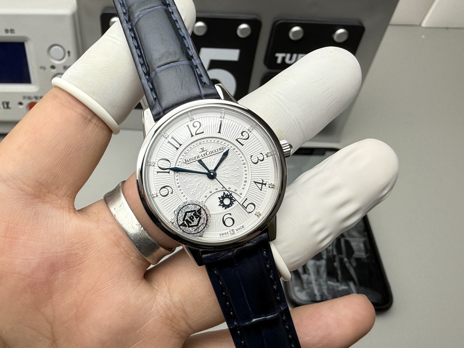 Cartier APS 光圈约会