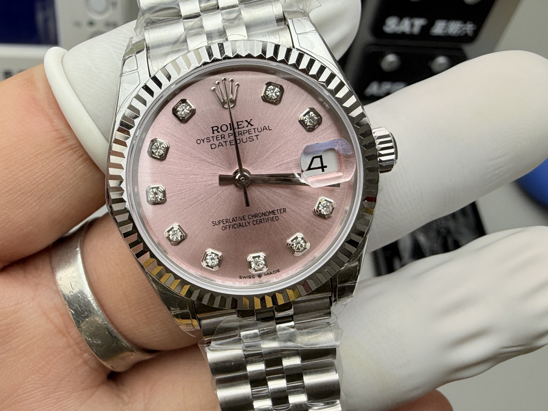 Rolex 樱花粉日志