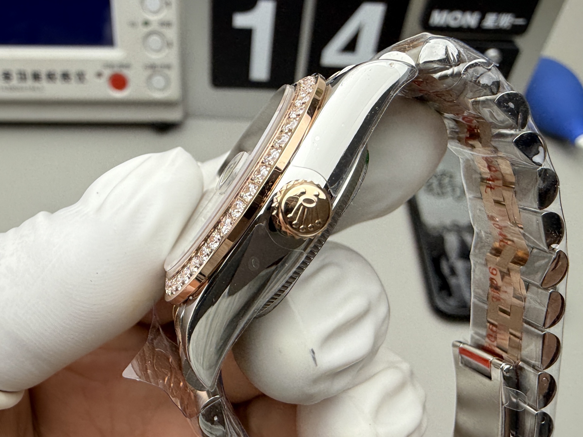 Rolex A+ 不漏白版本绿金日志