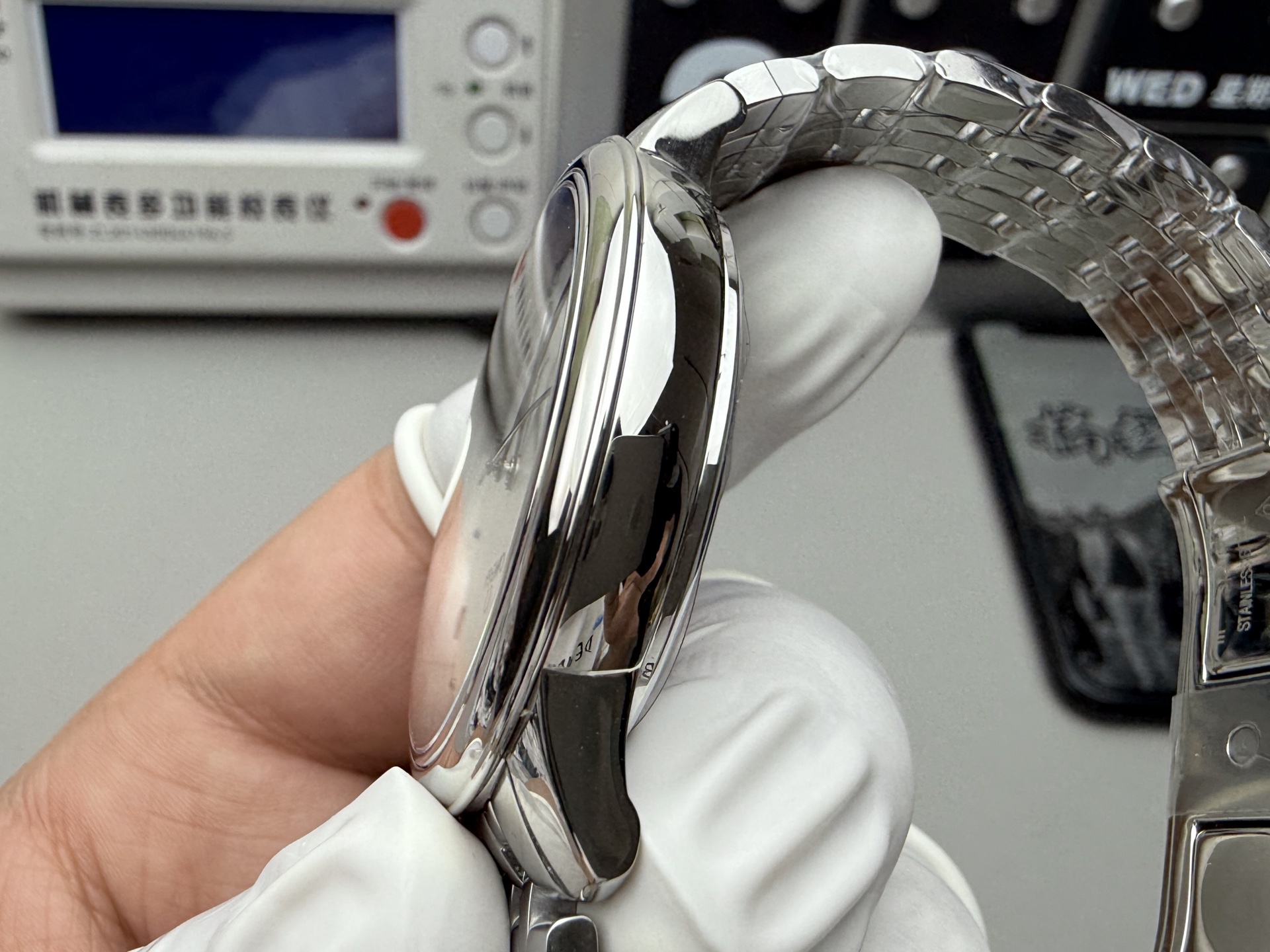 Omega N1 透底蝶飞