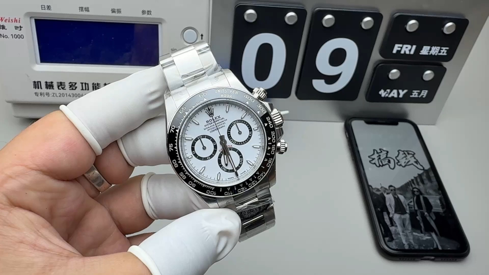 Rolex Clean熊猫迪4131机