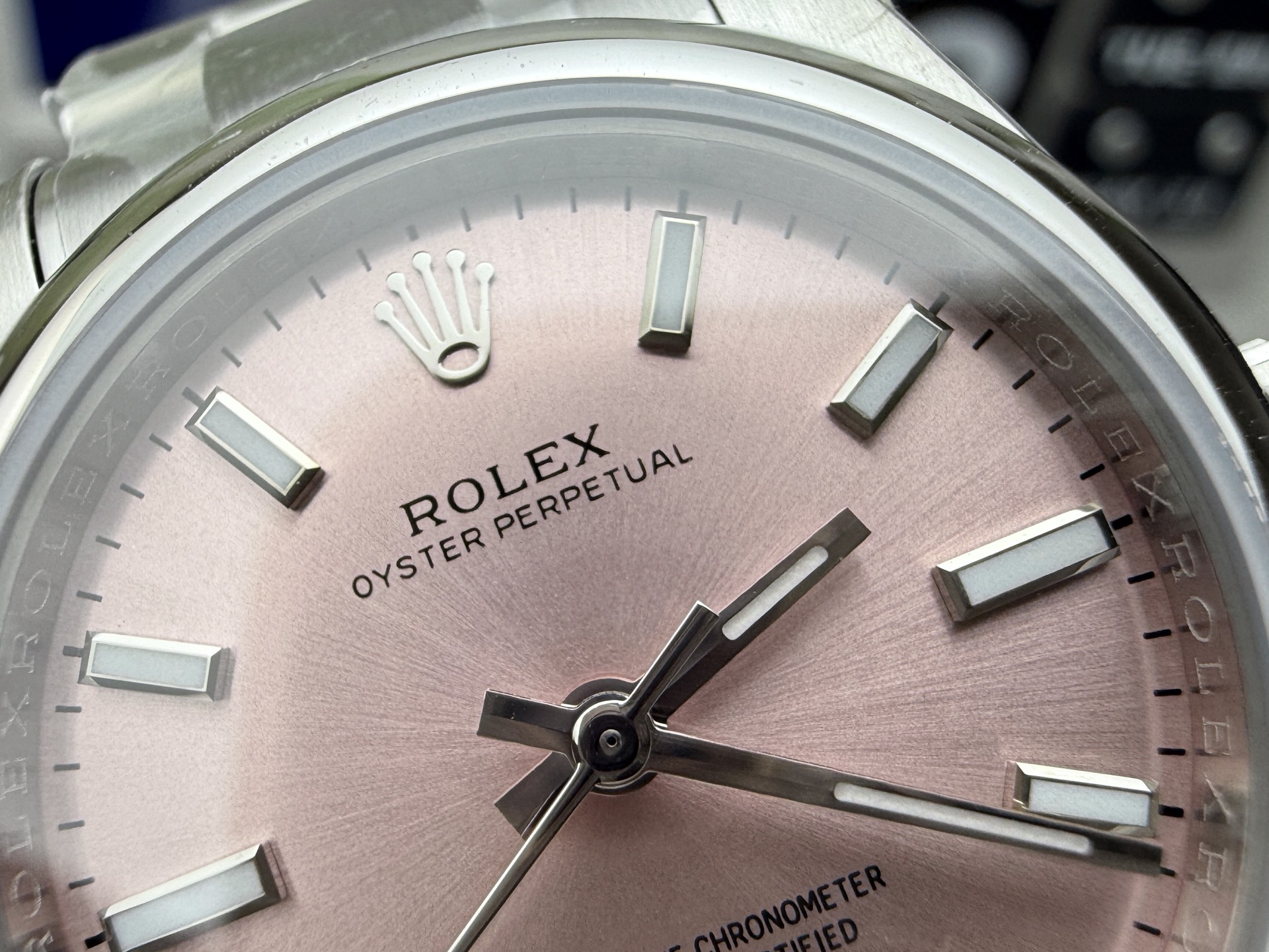 Rolex N+ 粉恒动 2232机芯