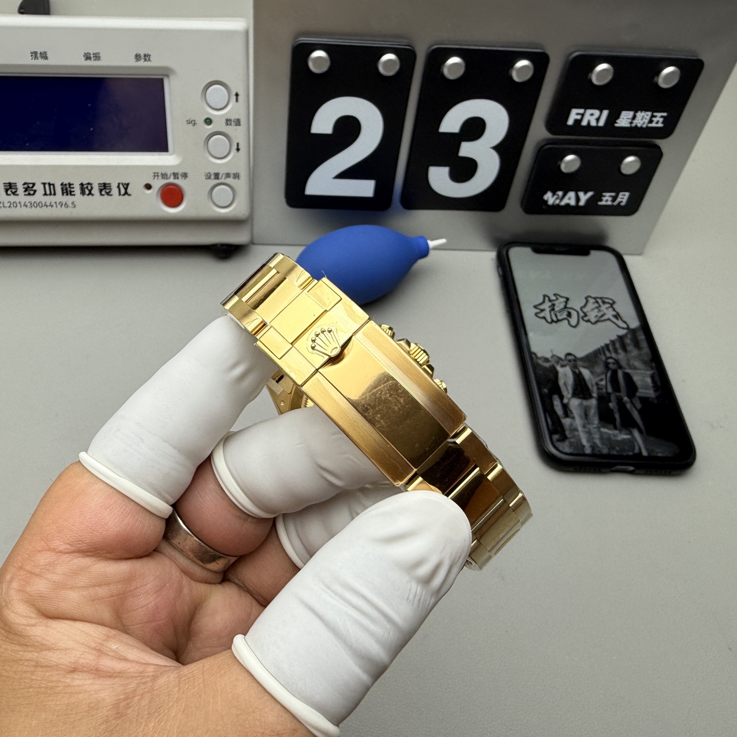 Rolex 绿金迪4130机芯