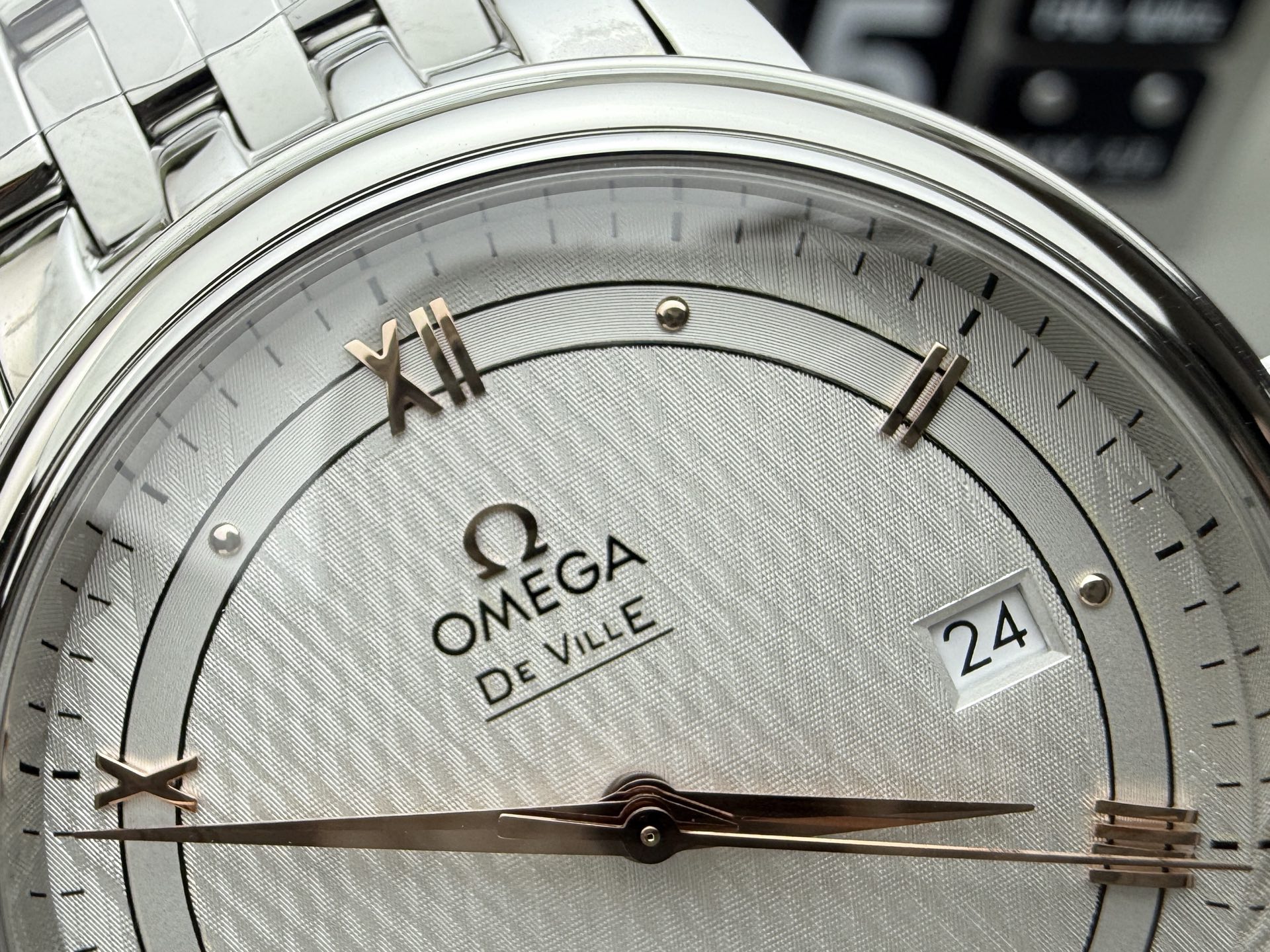 Omega MKS 金针蝶飞