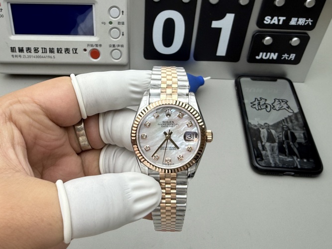 Rolex Datejust Mother of Pearl Diamond Dial Two-Tone Jubilee Watch 1 Rolex Datejust Mother of Pearl Diamond Dial Two-Tone Jubilee Watch