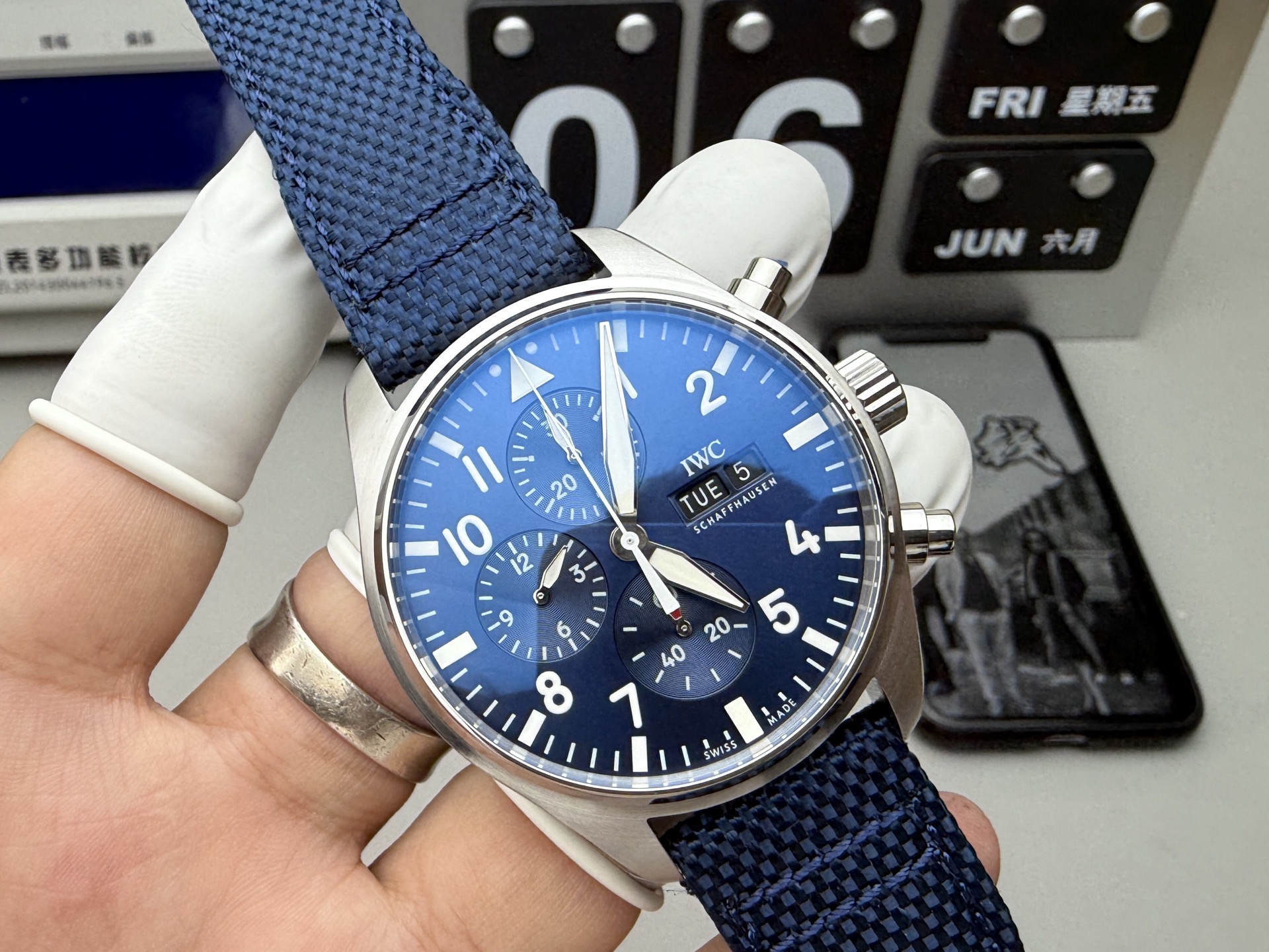 IWC 透底飞行员