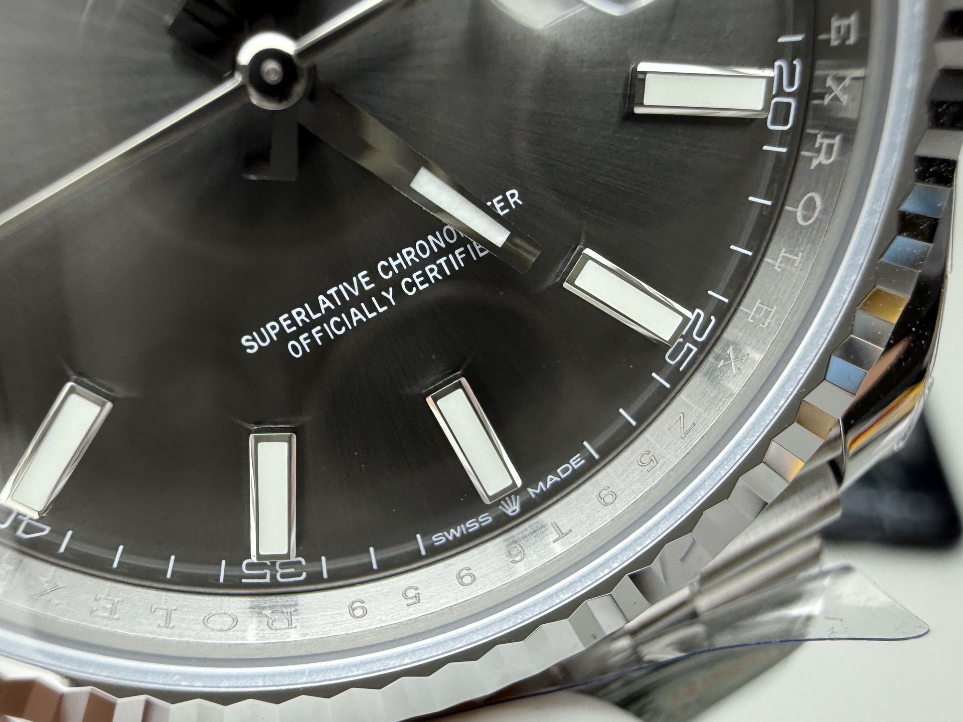 Rolex 最强分C灰日志 升级版细节图 编码已更新