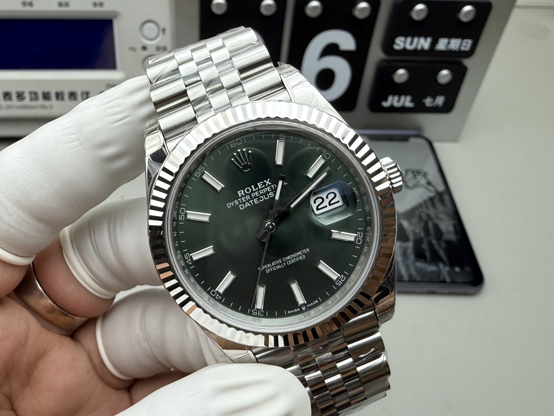 Rolex 薄荷绿日志
