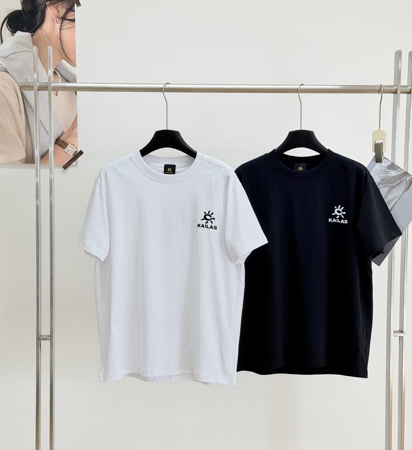 _dw59sLdk48nrCt8MF1hH-8-raa90N0SO9J2iV_A