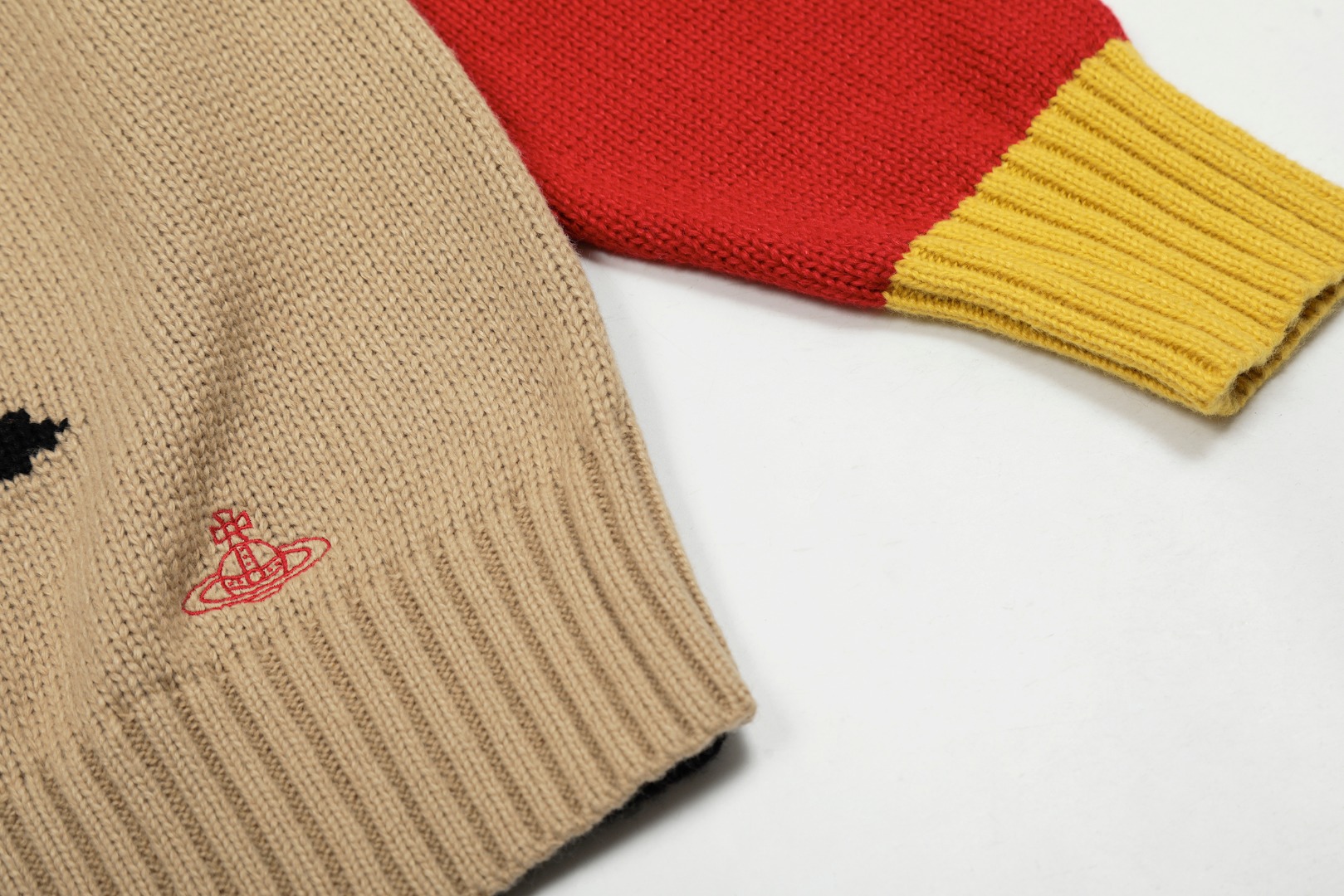 RS Vivi140: Luxurious Wool Fall/Winter Collection with Custom Laser Buttons - 图片 6