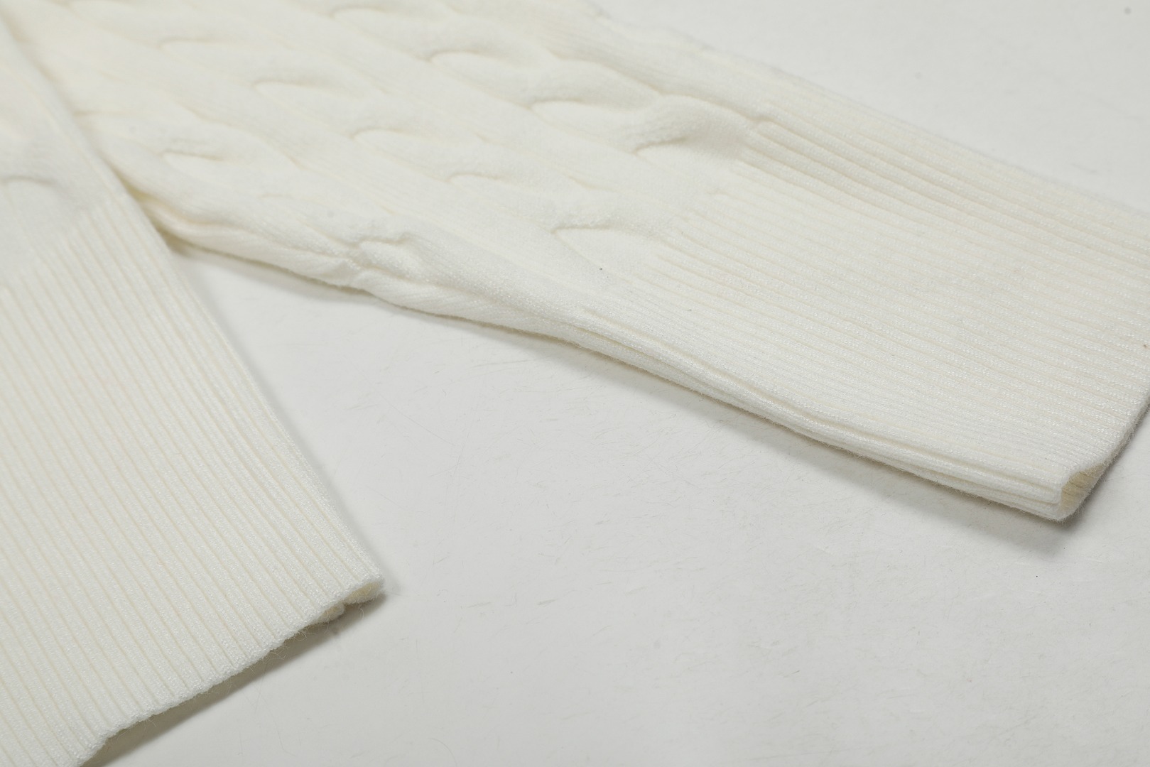 Top Quality Wool Coat by RS Vivi146: Saturn Logo, Custom Laser Button, $8393 - 图片 6