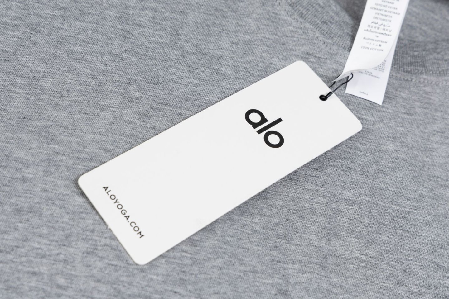ALO T-Shirt de Manga Corta con Cuello Redondo y Ajuste Holgado Unisex 6 o 1ipn2cei51spvf0jfct4n3o3f2