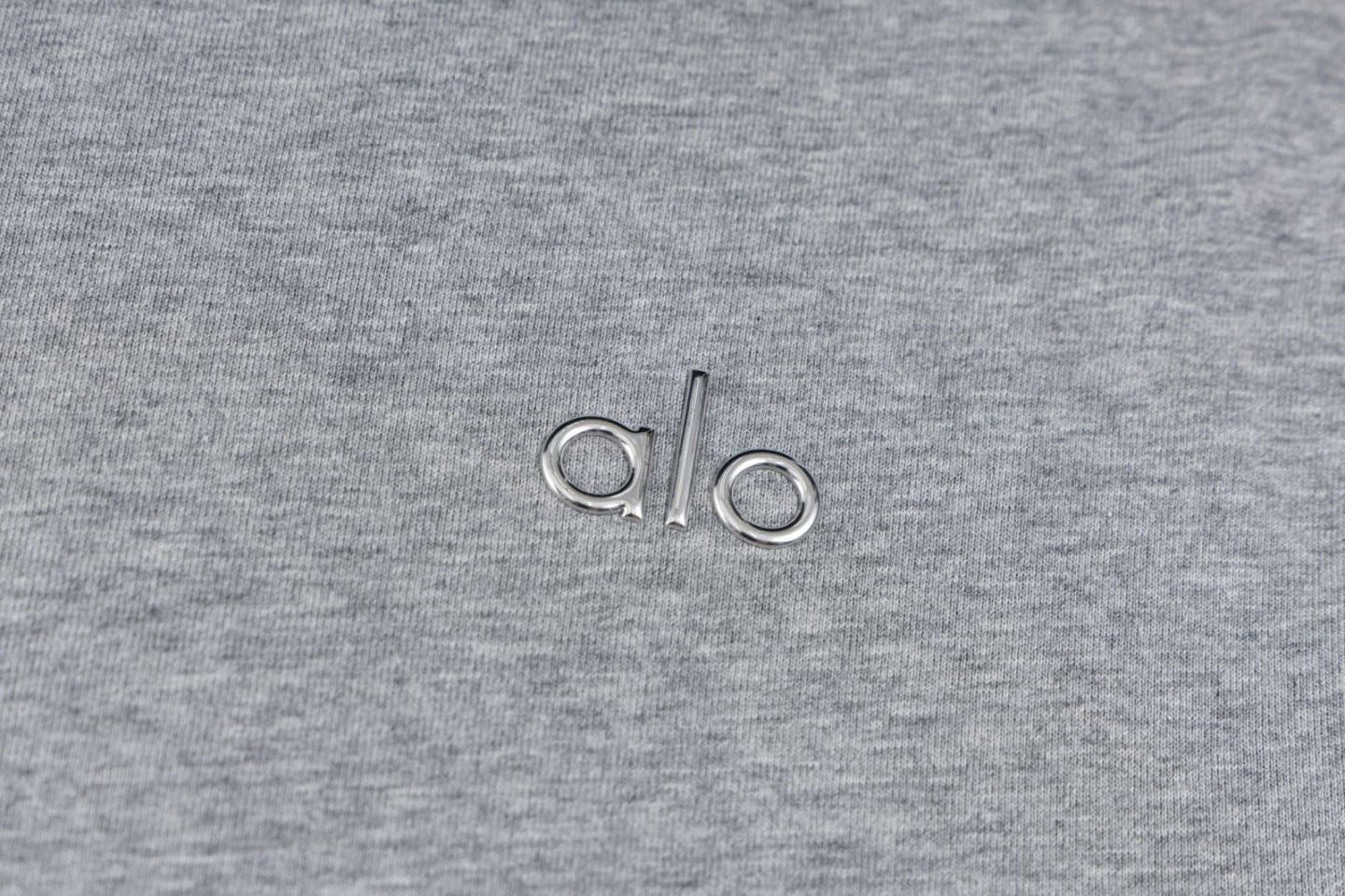 ALO T-Shirt de Manga Corta con Cuello Redondo y Ajuste Holgado Unisex 7 o 1ipn2cei719qp1vdk1je290e1qah9