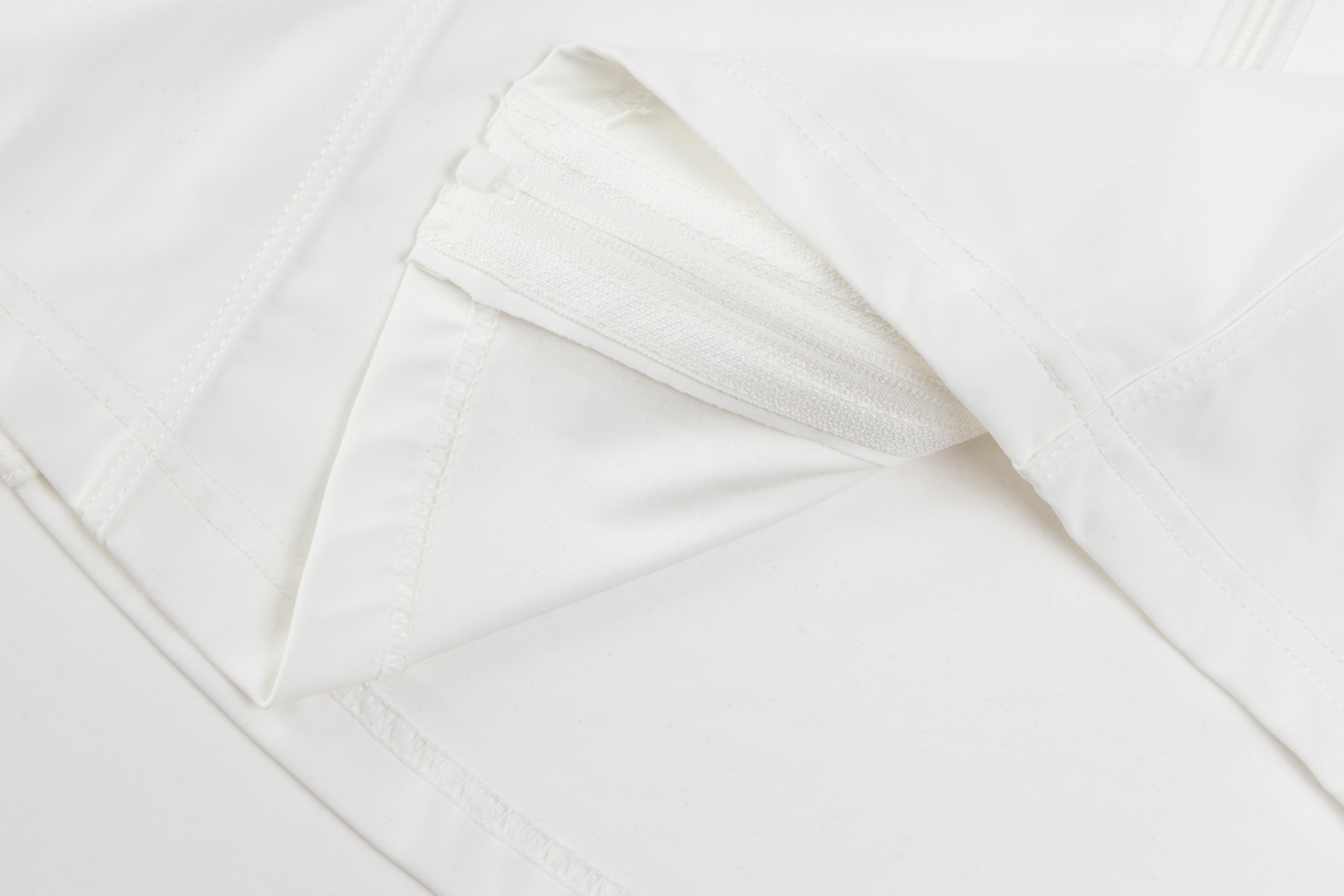 ALO 2025 Chaqueta Ligera con Capucha y Protección Solar - Transpirable 8 o 1it8h00gh1os41m1l13uj7g81fbl6