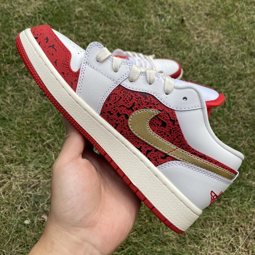 aj1白红金low尺码35.5-40y纯原版️AirJordan1LowAJ1白红金扑克低帮篮球鞋DJ5