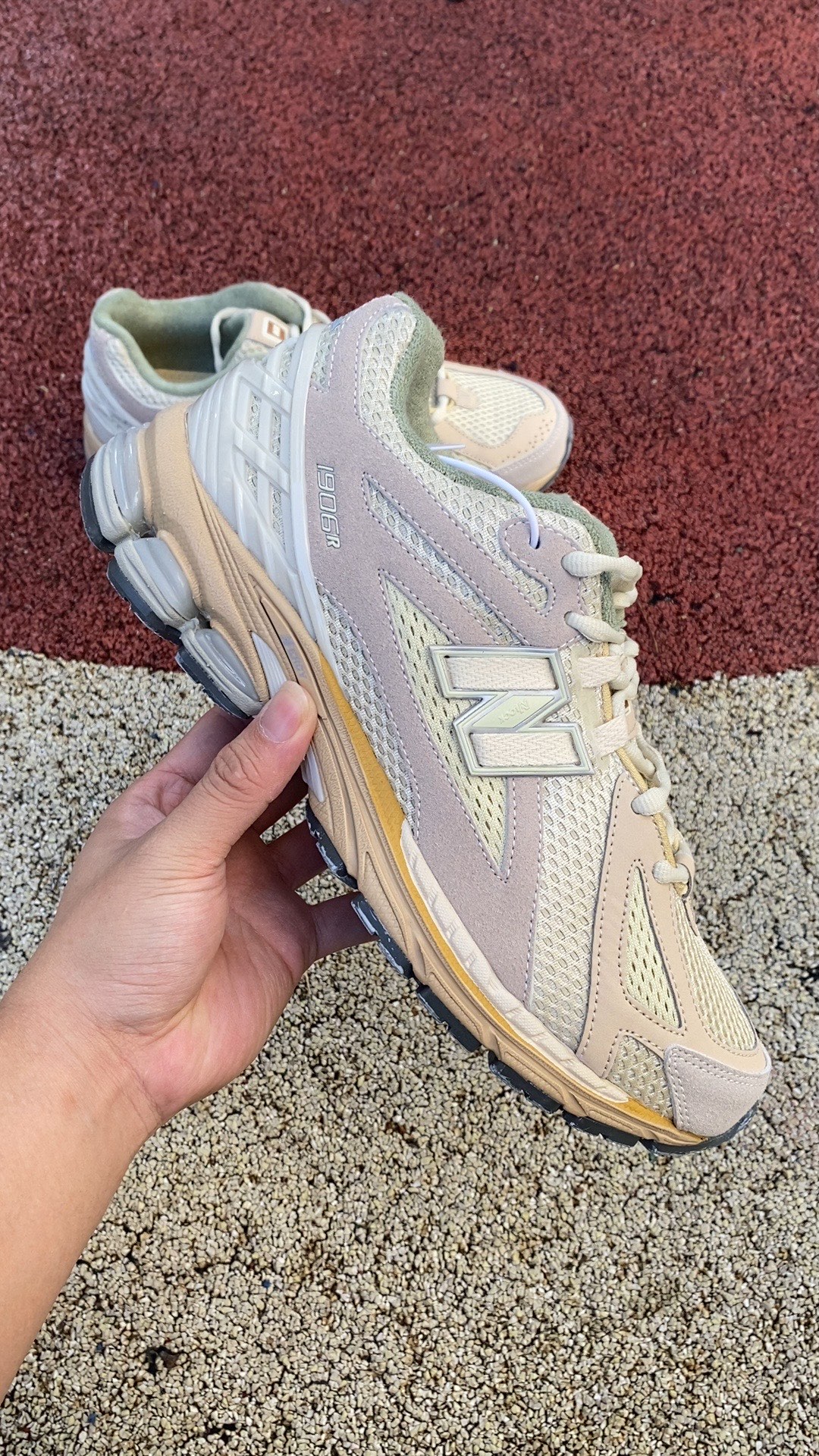 NB1906R米色尺码36-45AuraleexNewBalanceNB1906R米色男女跑步鞋M190