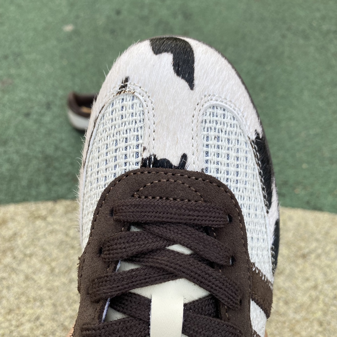 阿迪德训白棕奶牛 s2纯原版‼️
尺码：36.5 38.5 40-44.5 特价😇
Adidas Sam