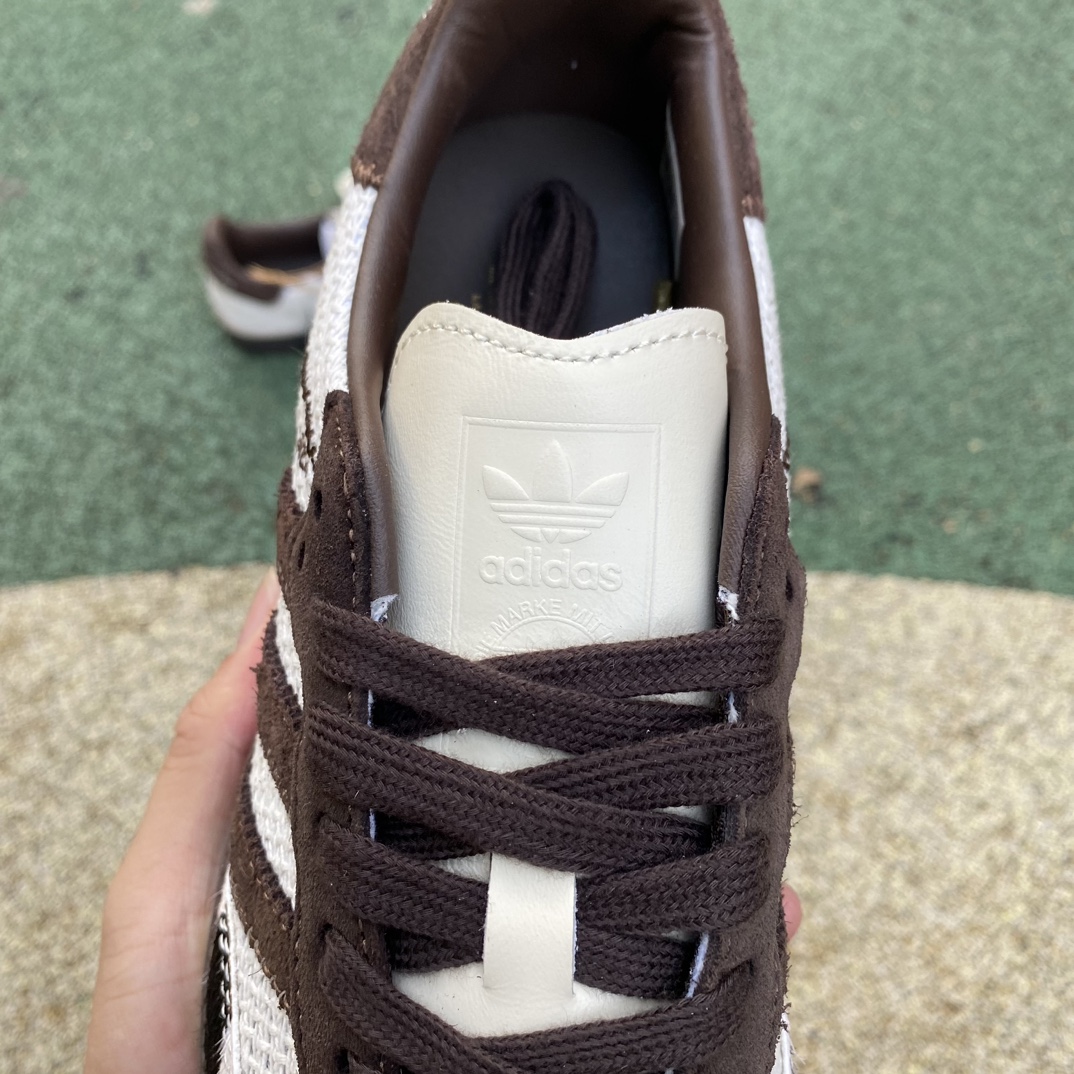 阿迪德训白棕奶牛 s2纯原版‼️
尺码：36.5 38.5 40-44.5 特价😇
Adidas Sam