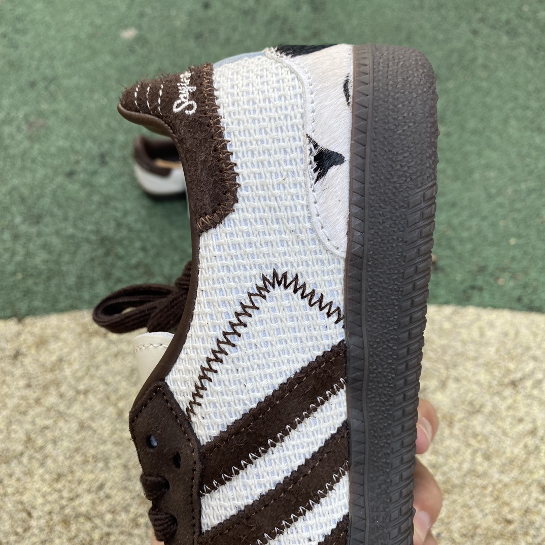 阿迪德训白棕奶牛 s2纯原版‼️
尺码：36.5 38.5 40-44.5 特价😇
Adidas Sam