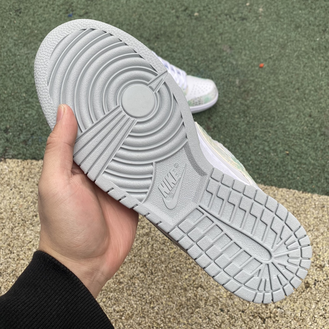 特价s2纯原版 Dunk 龙年限定 敖丙 尺码：36-46