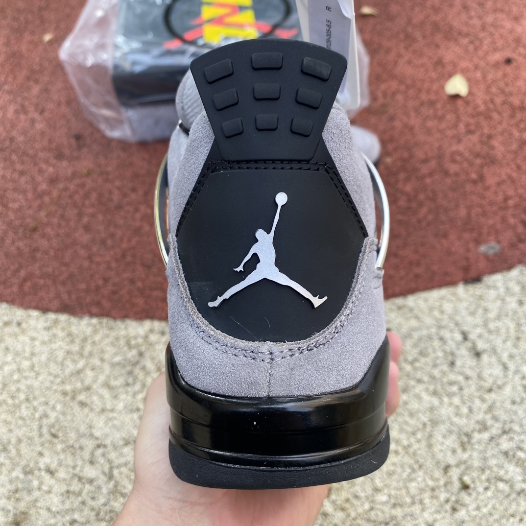 aj4灰黑金属尺码36-47.5AirJordan4黑棕色金属液态AQ9129-002