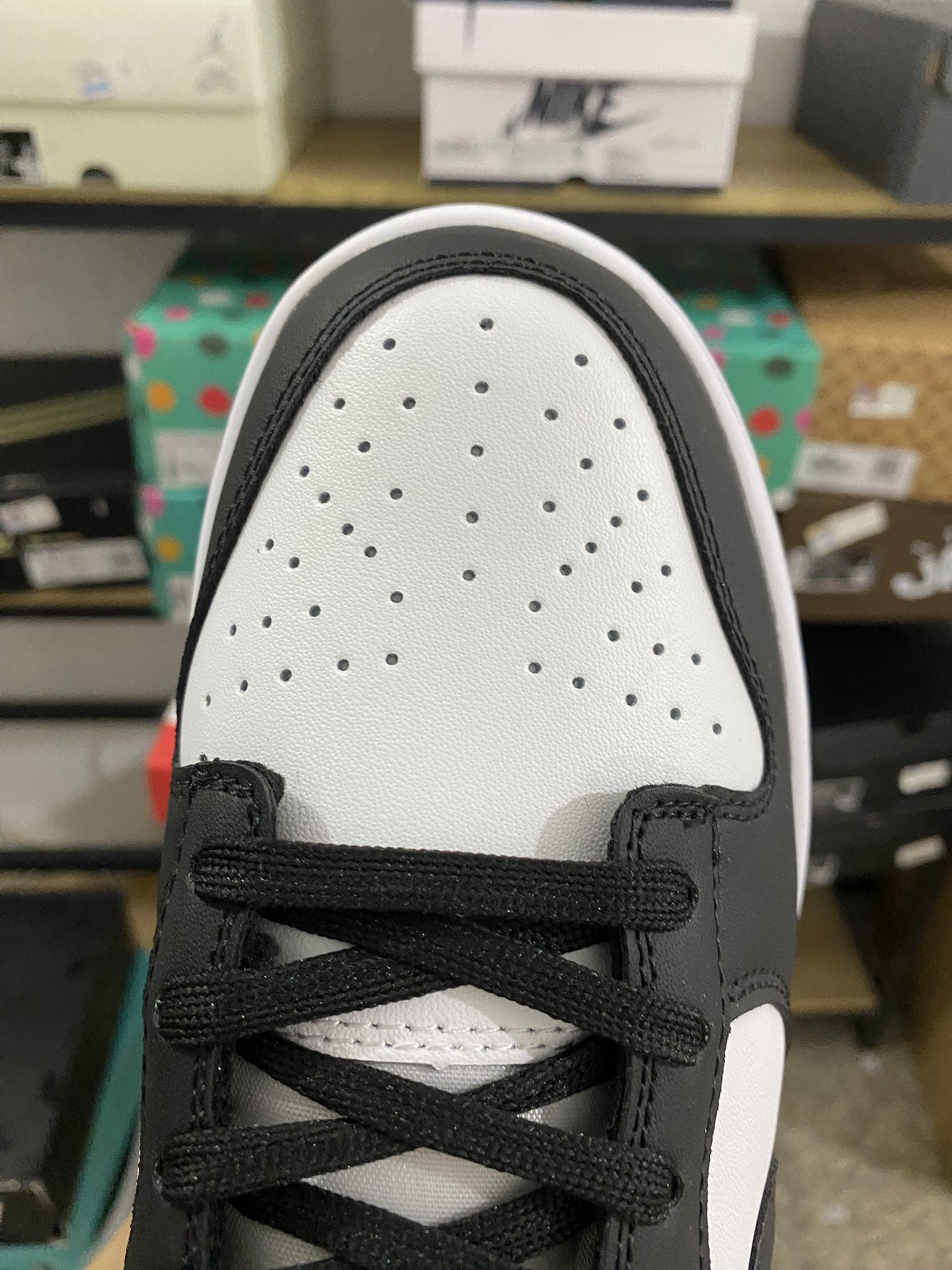 MiniCost Shoe 7