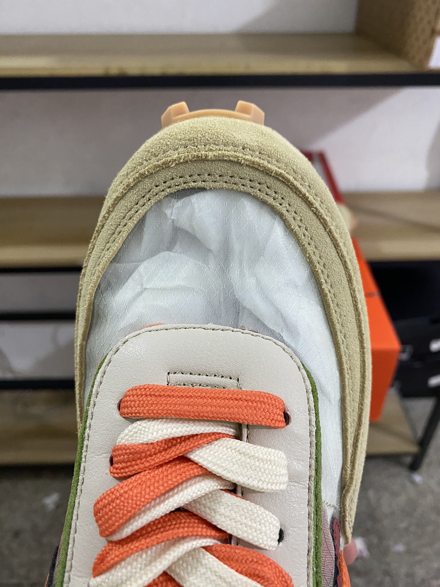MiniCost Shoe 7
