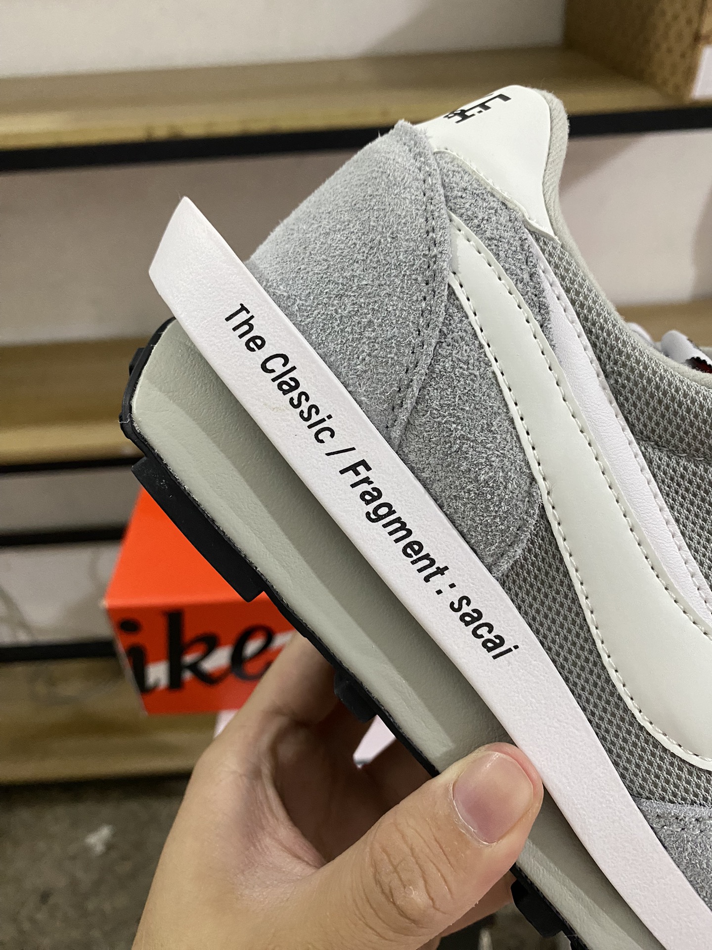 MiniCost Shoe 8