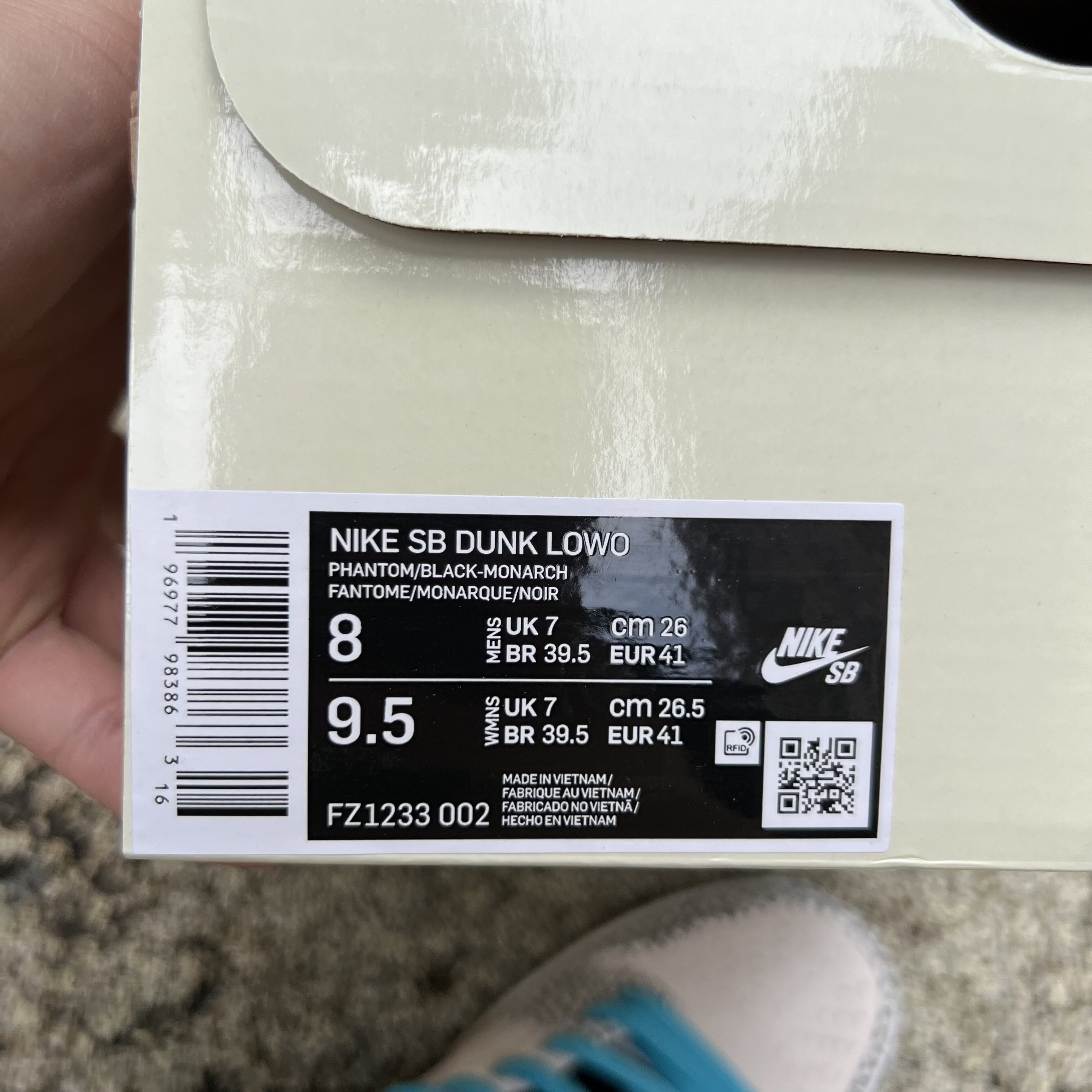 Dunk灰黑棕 斑点狗 s2纯原版‼️
尺码：36-47 特价😇
Nike SB Dunk Low Sa