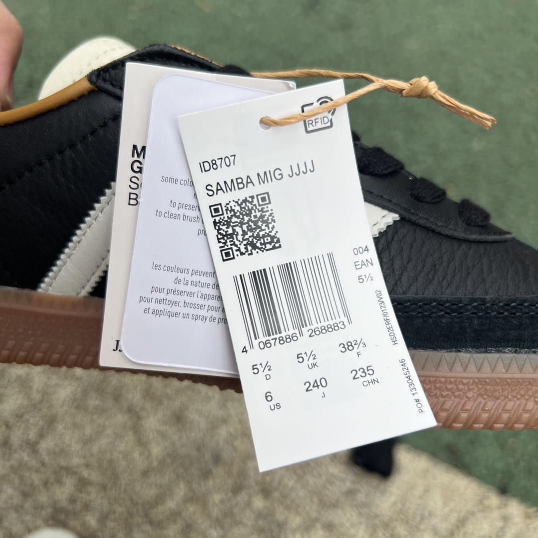 阿迪桑巴JJ黑棕色 s2纯原版‼️
尺码：36-43 特价😇 
JJJJound x Adidas Sa