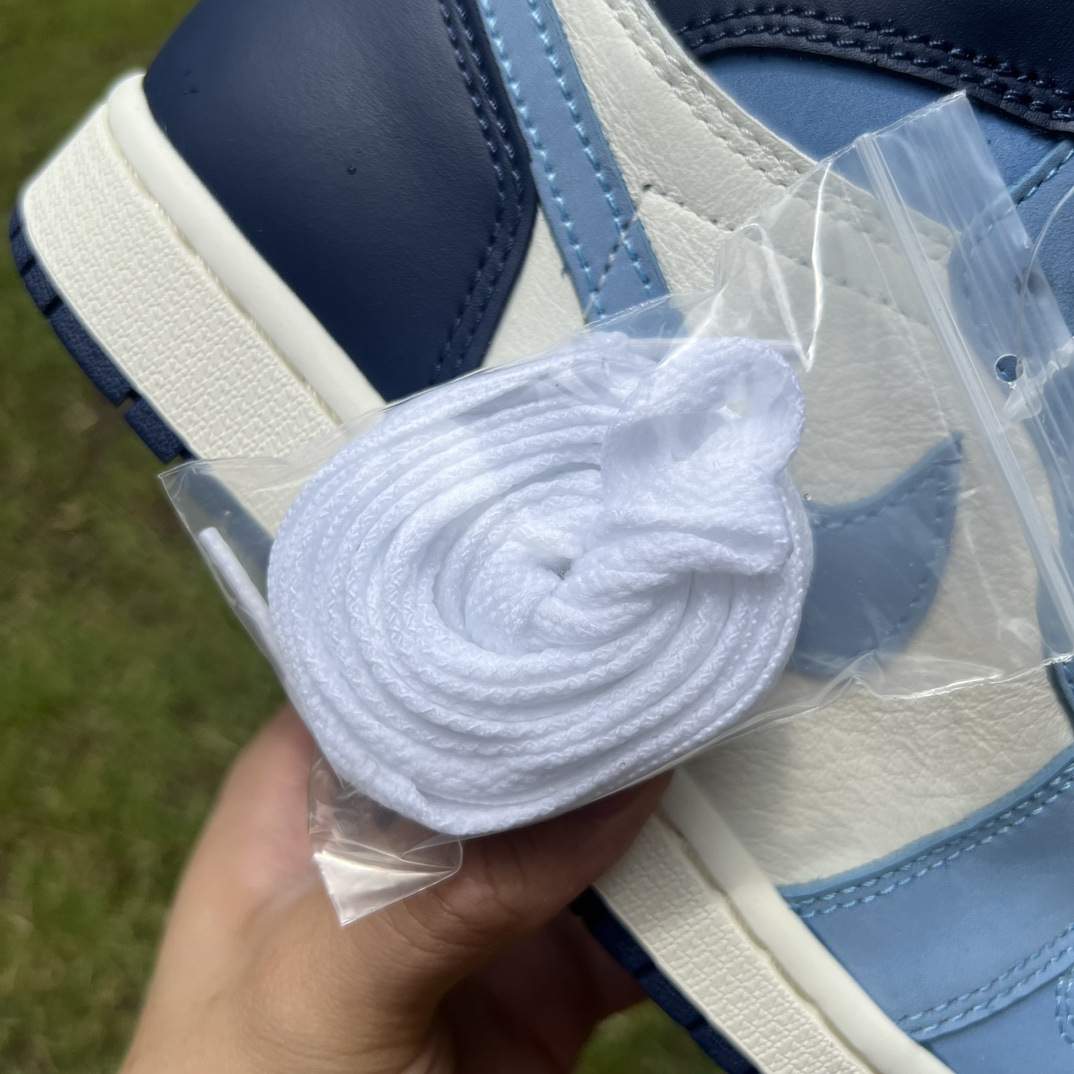 aj1白蓝高帮尺码40-45AirJordan1HighOGWMNS“FirstinFlight”FD2