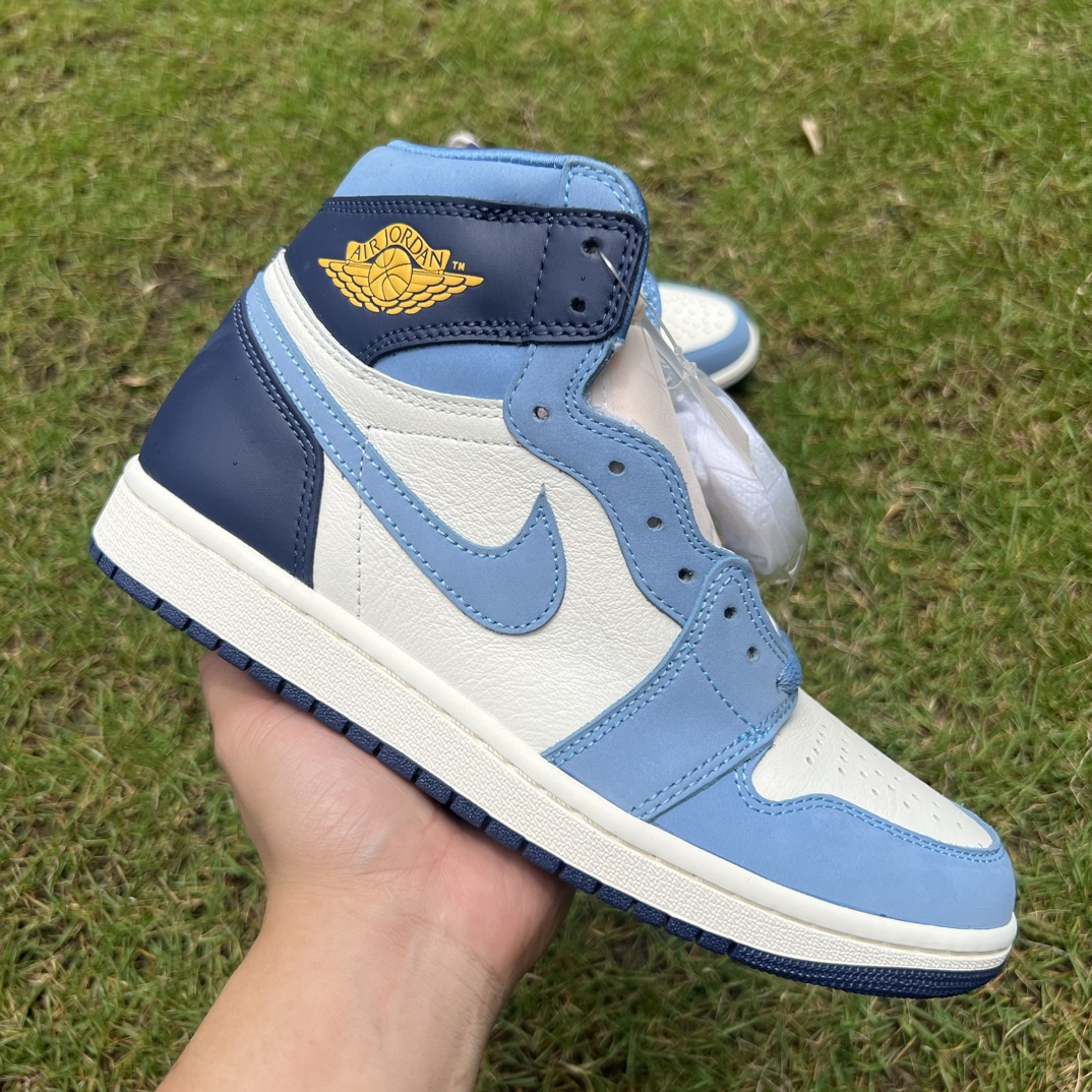 aj1白蓝高帮尺码40-45AirJordan1HighOGWMNS“FirstinFlight”FD2