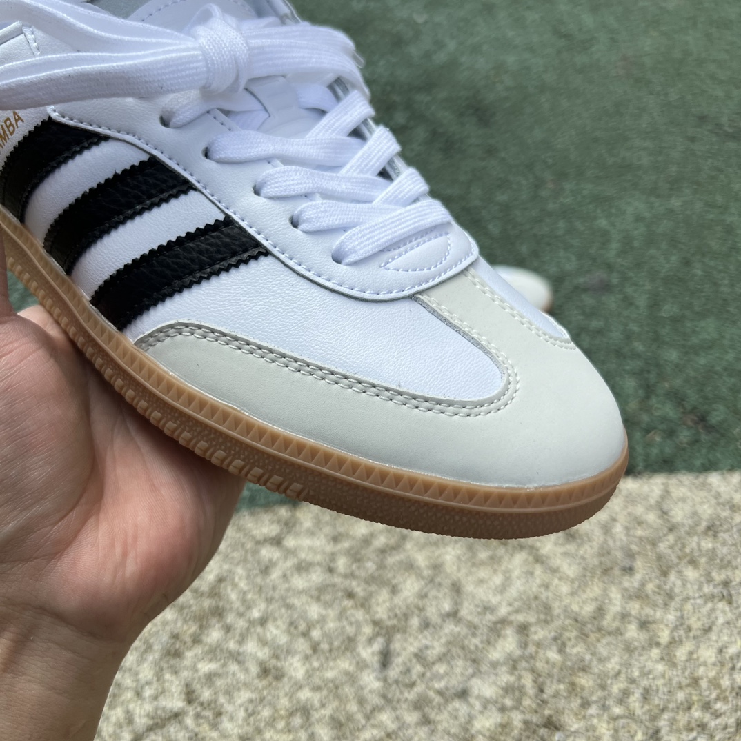 阿迪达斯桑巴白灰黑 LT s2纯原版‼️
尺码：36-45 特价😇
Adidas阿迪达斯 Samba L