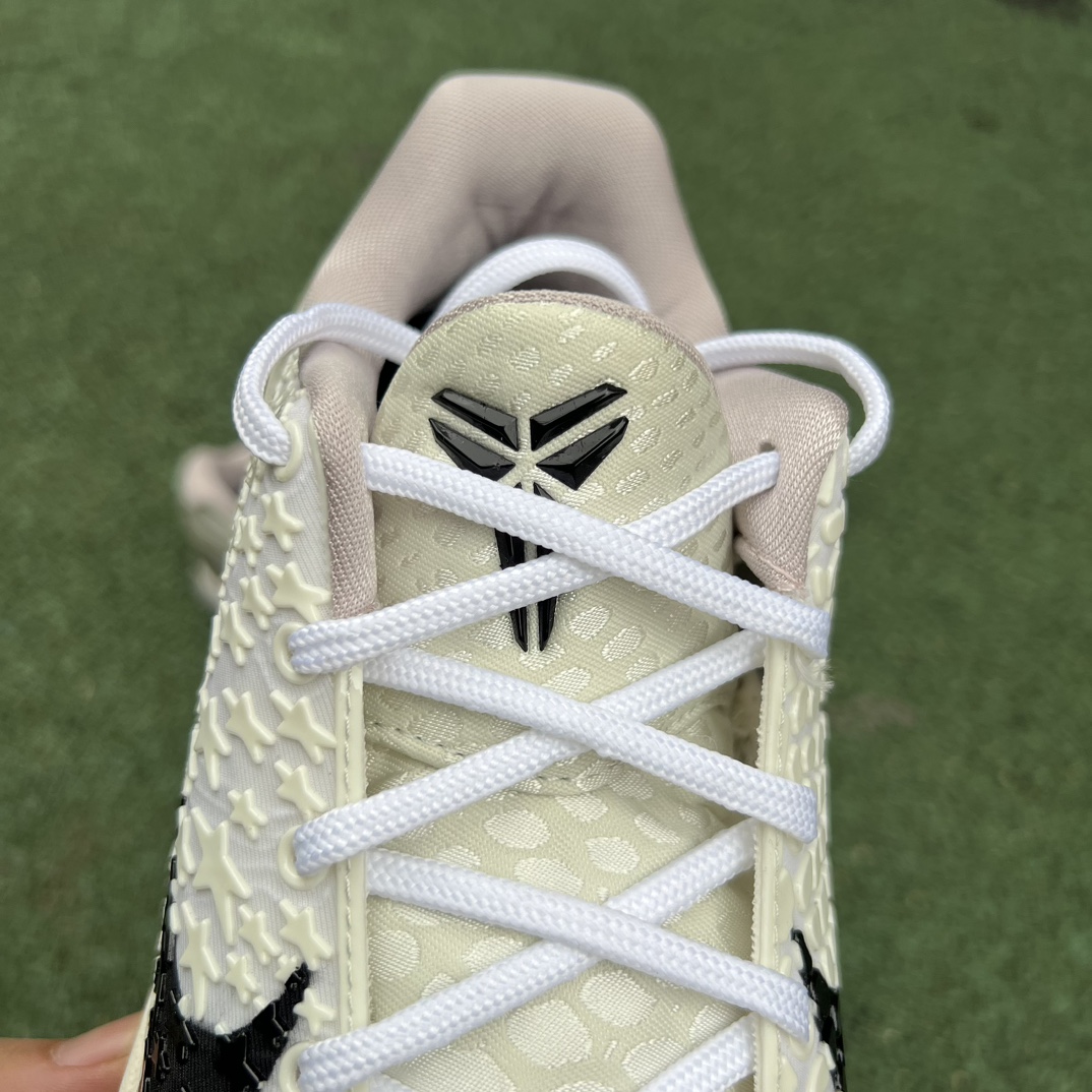 科比6白蛇 全明星2.0 s2纯原版‼️
调价😇 
尺码：40-48.5，Nike Kobe 6 Pro