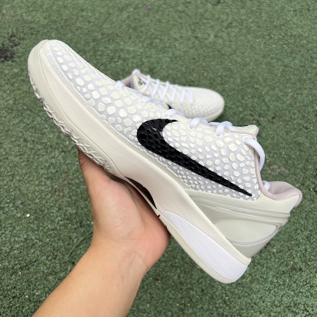科比6白蛇 全明星2.0 s2纯原版‼️
调价😇 
尺码：40-48.5，Nike Kobe 6 Pro