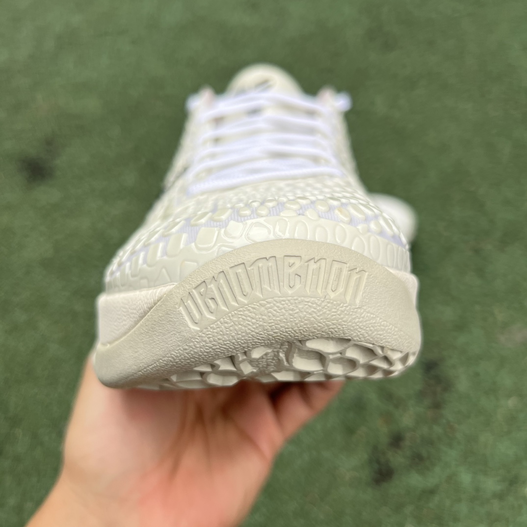 科比6白蛇 全明星2.0 s2纯原版‼️
调价😇 
尺码：40-48.5，Nike Kobe 6 Pro
